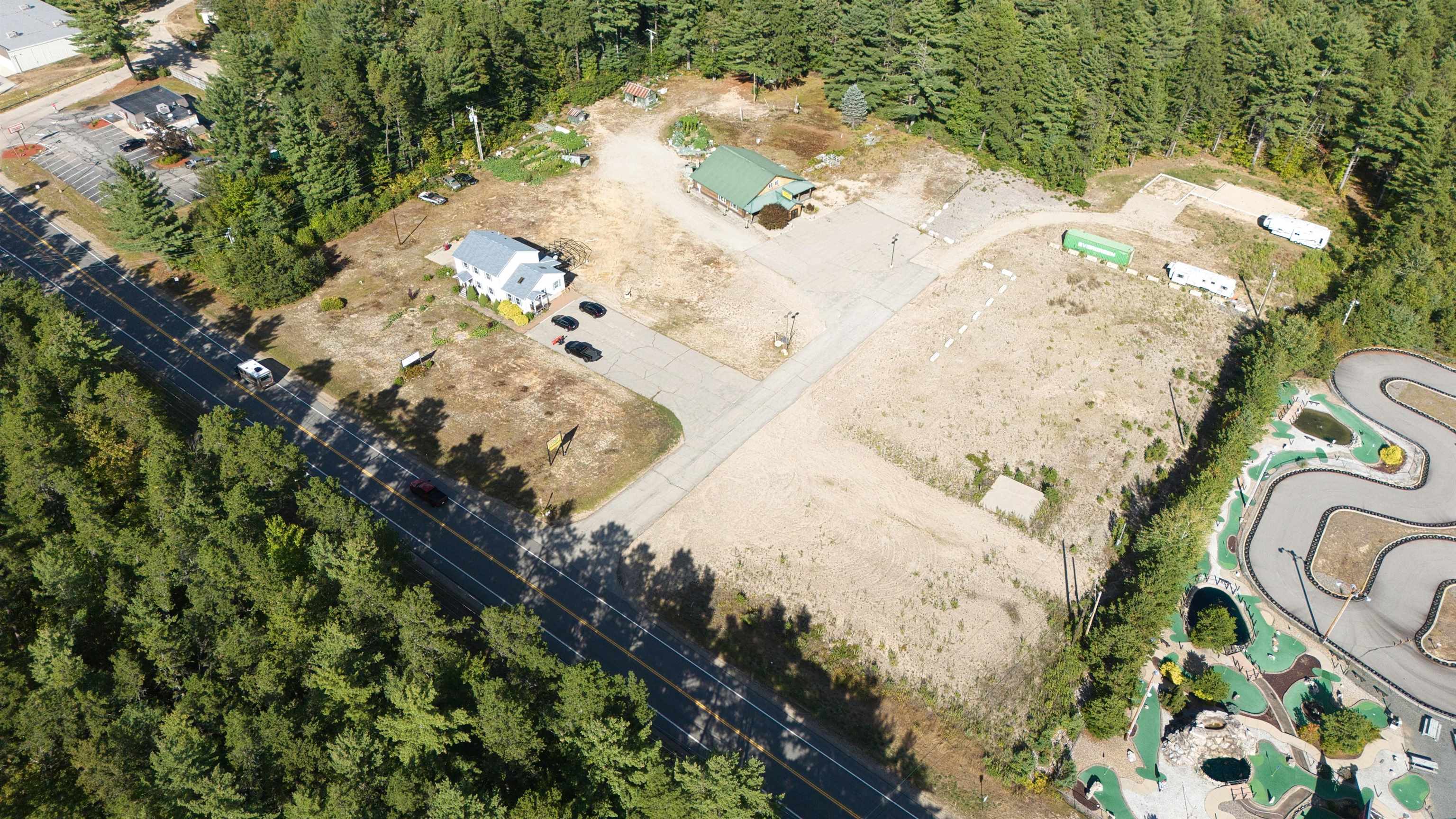 main property photo 12