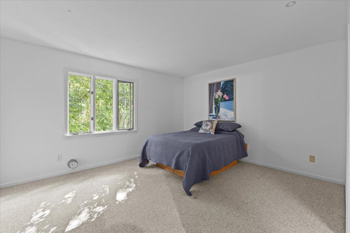 property viewer photo 24