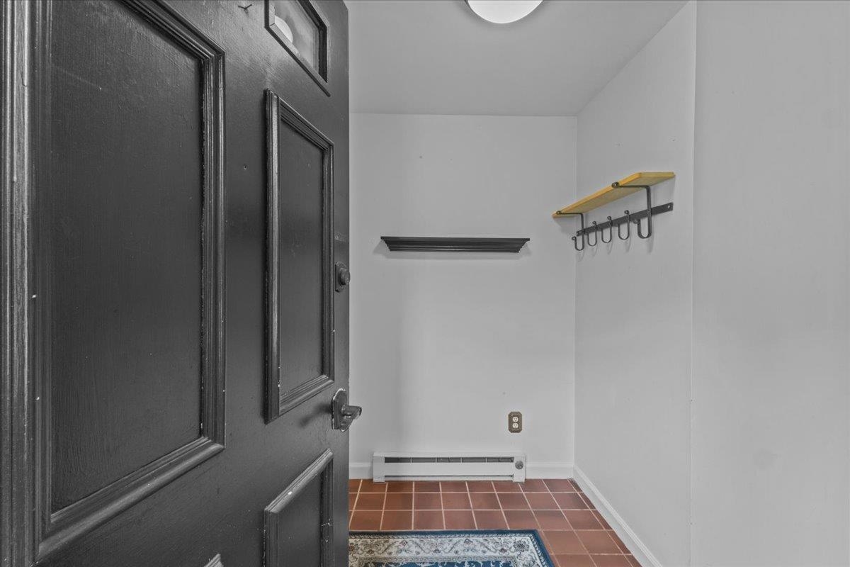 property viewer photo 3