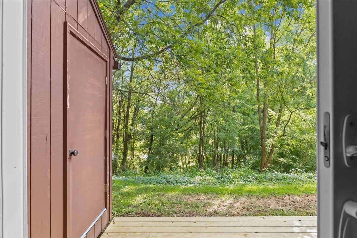 property viewer photo 31