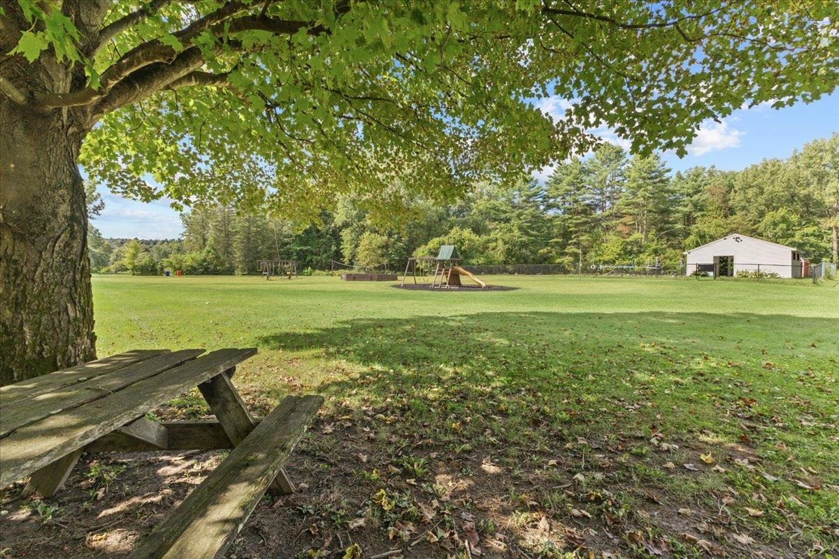 property viewer photo 35