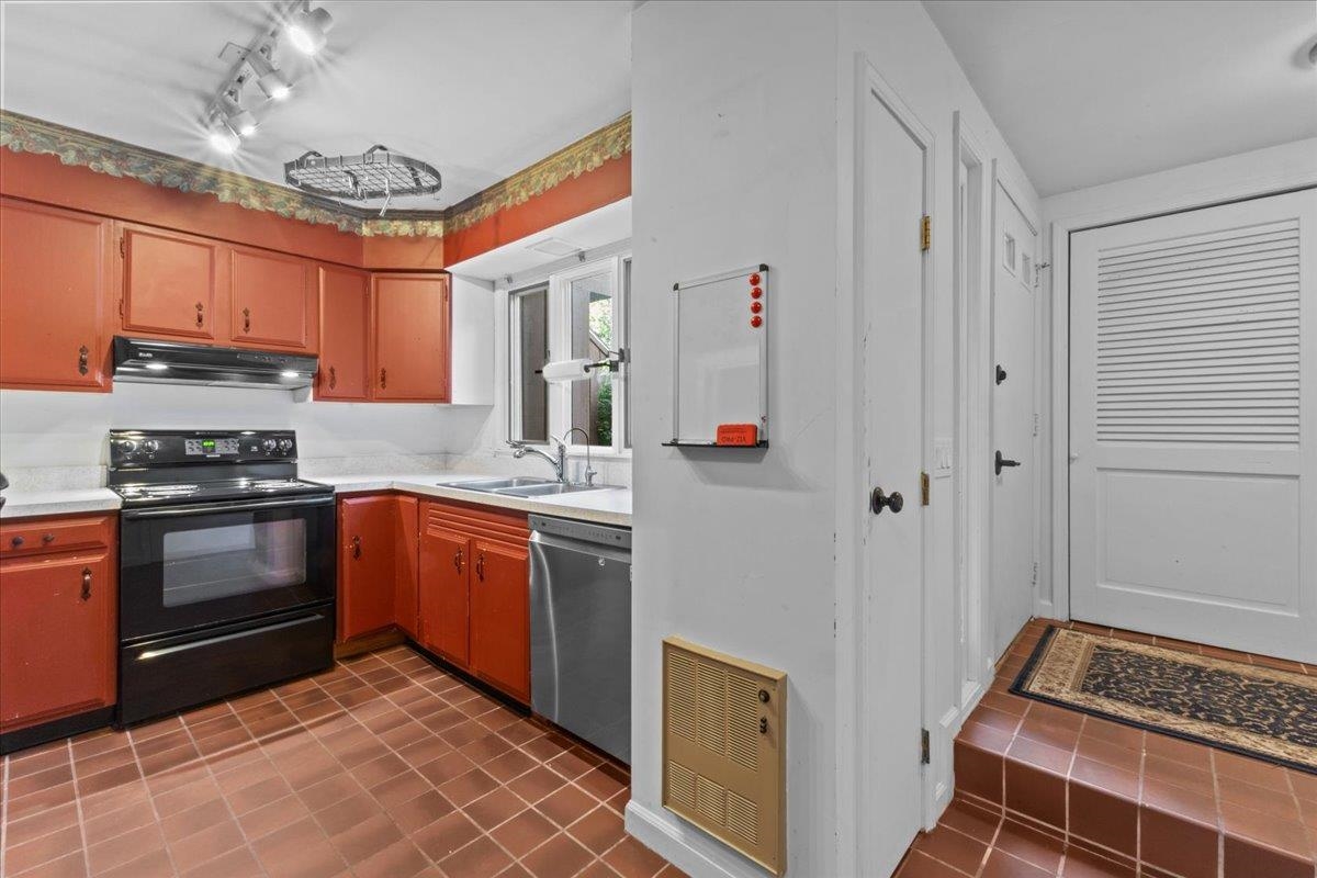 property viewer photo 6