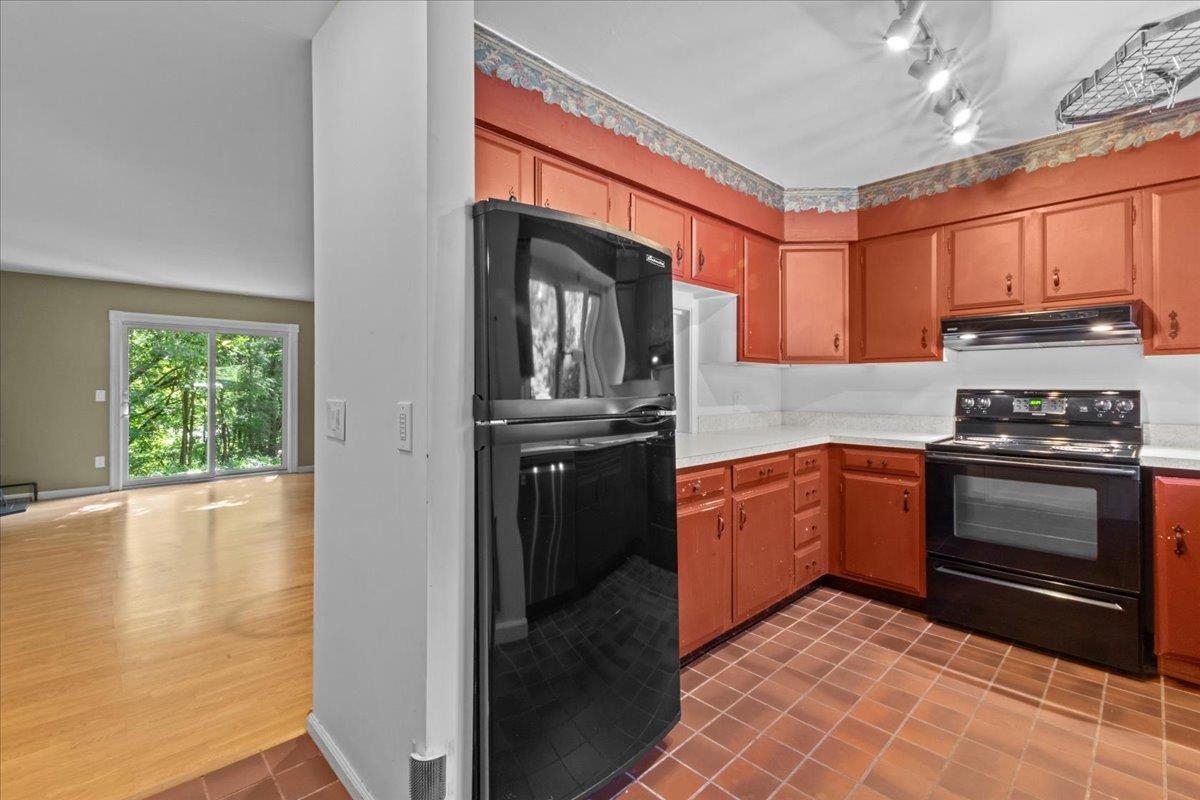 property viewer photo 7