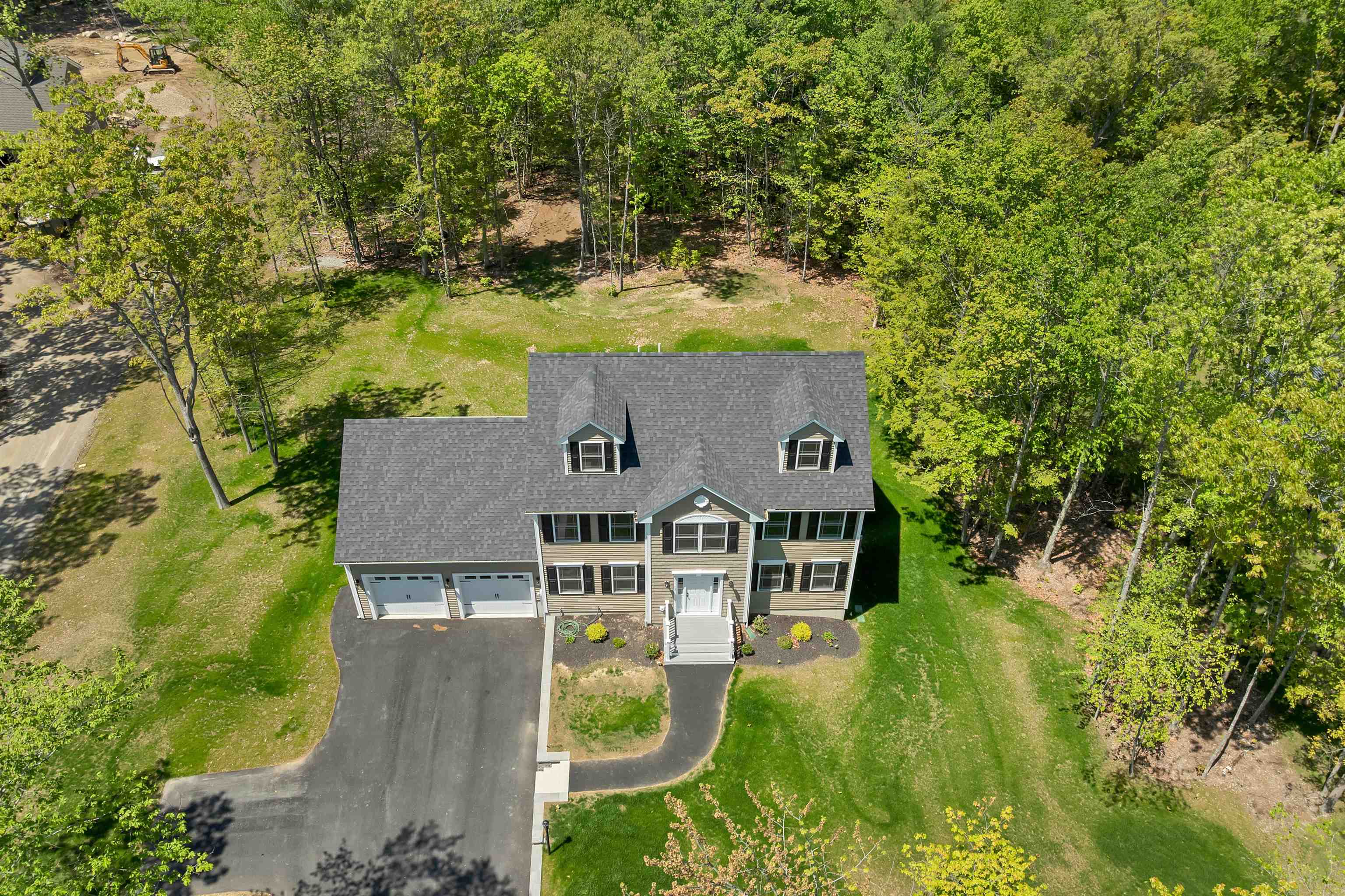 main property photo 54