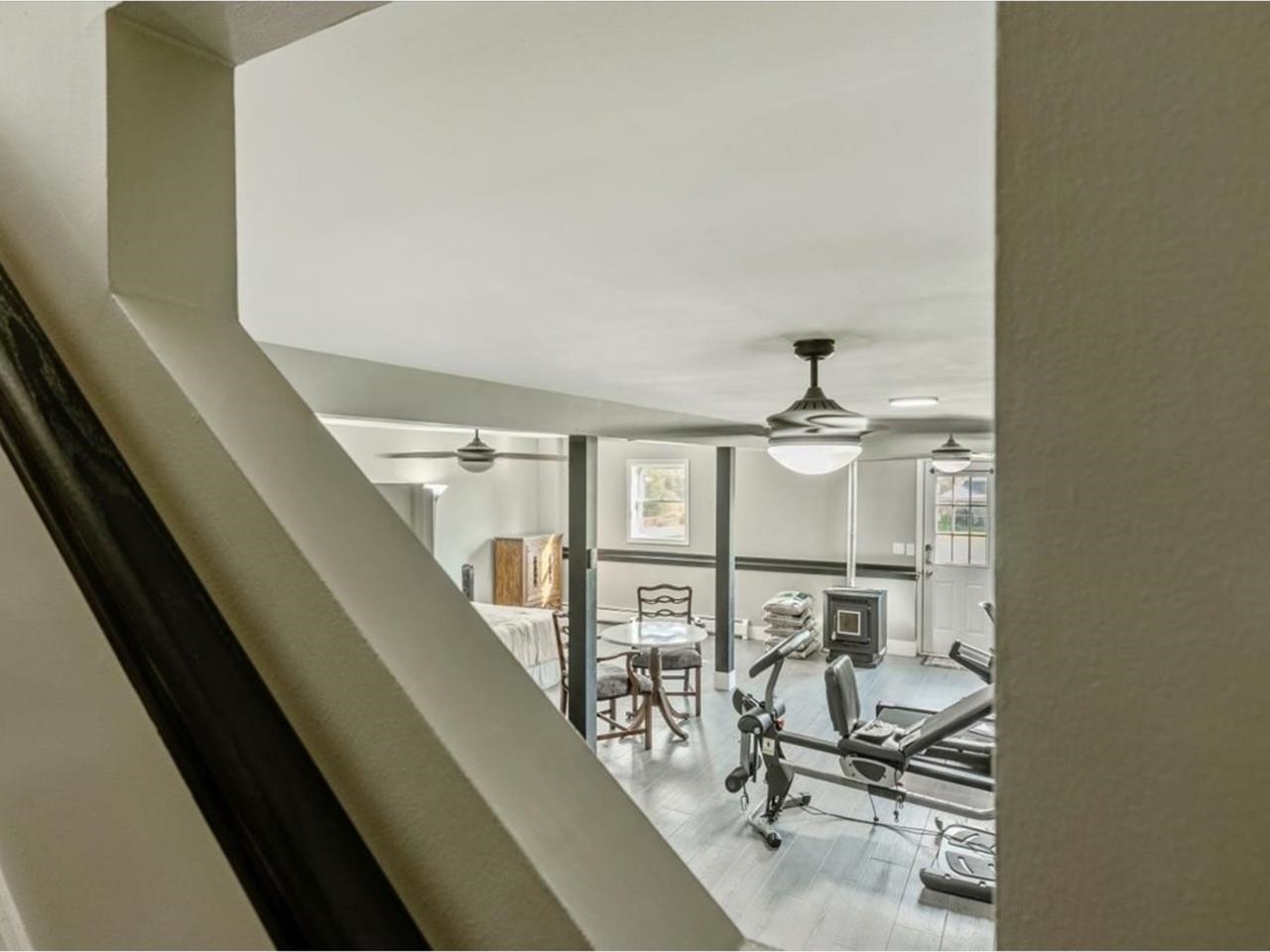 property viewer photo 37