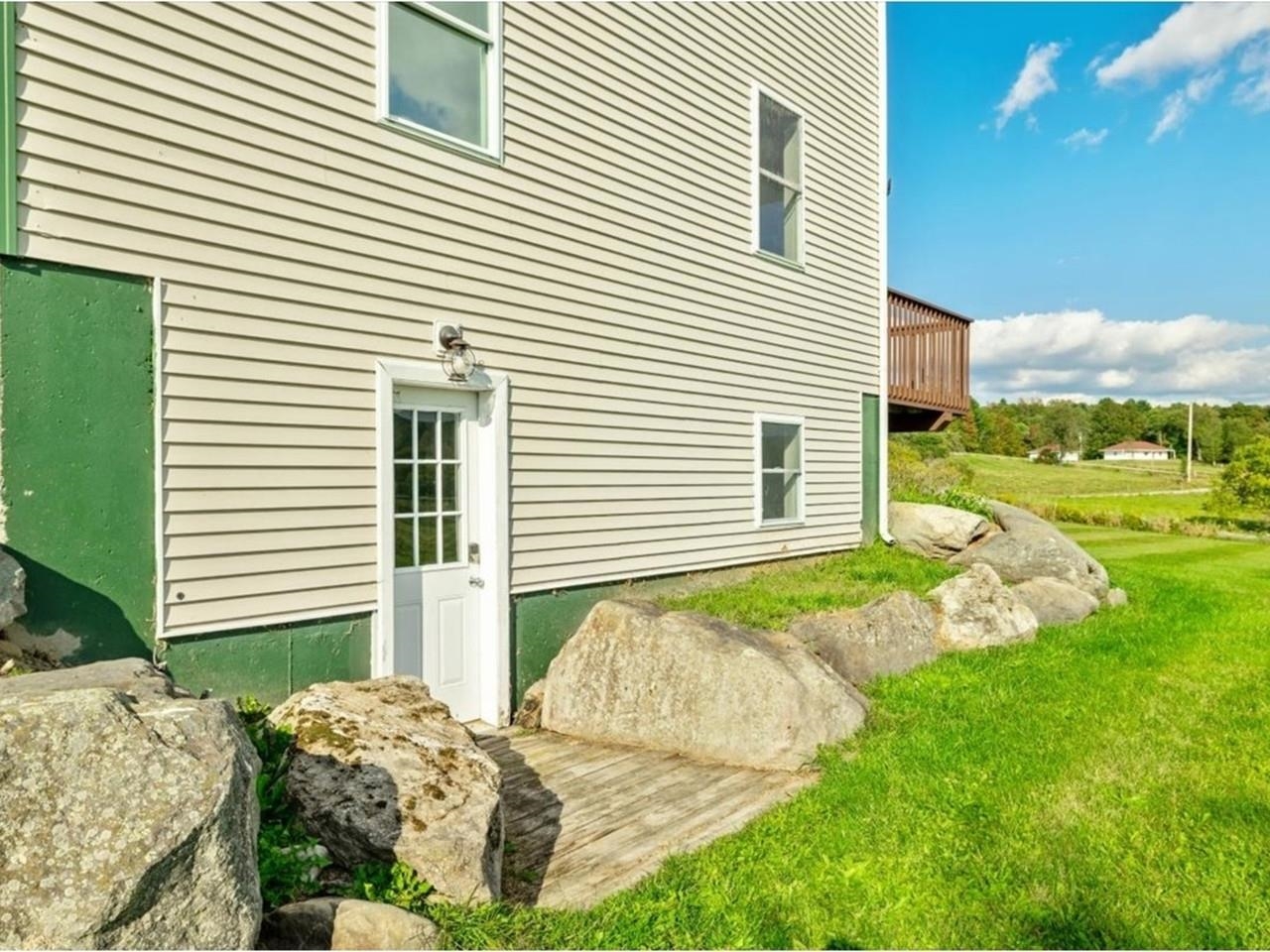property viewer photo 57