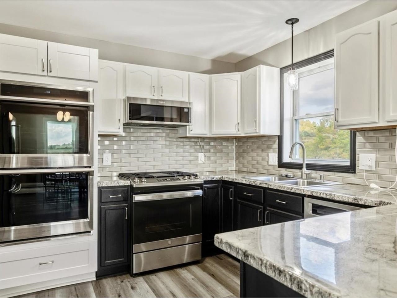 property viewer photo 8