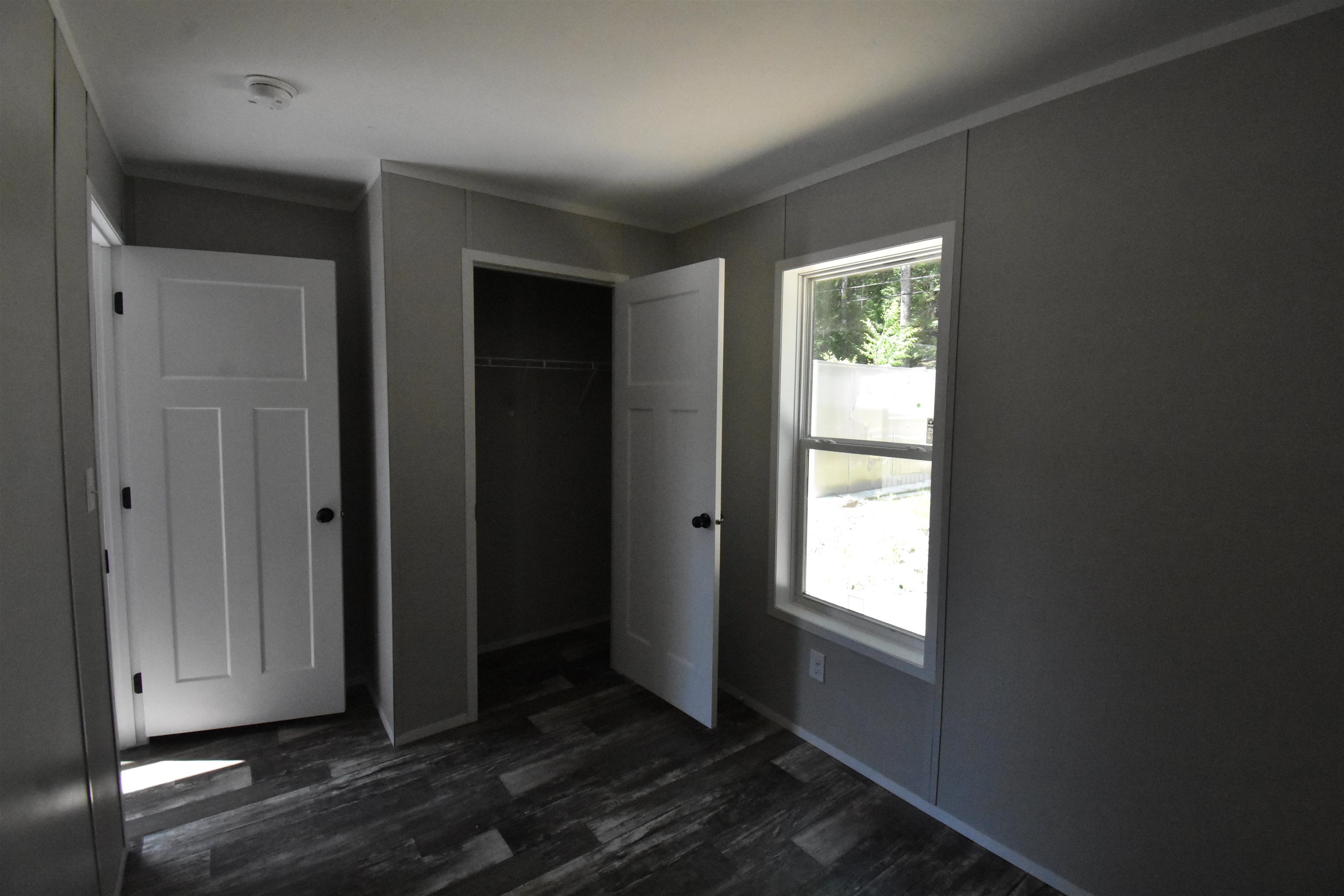 property viewer photo 6