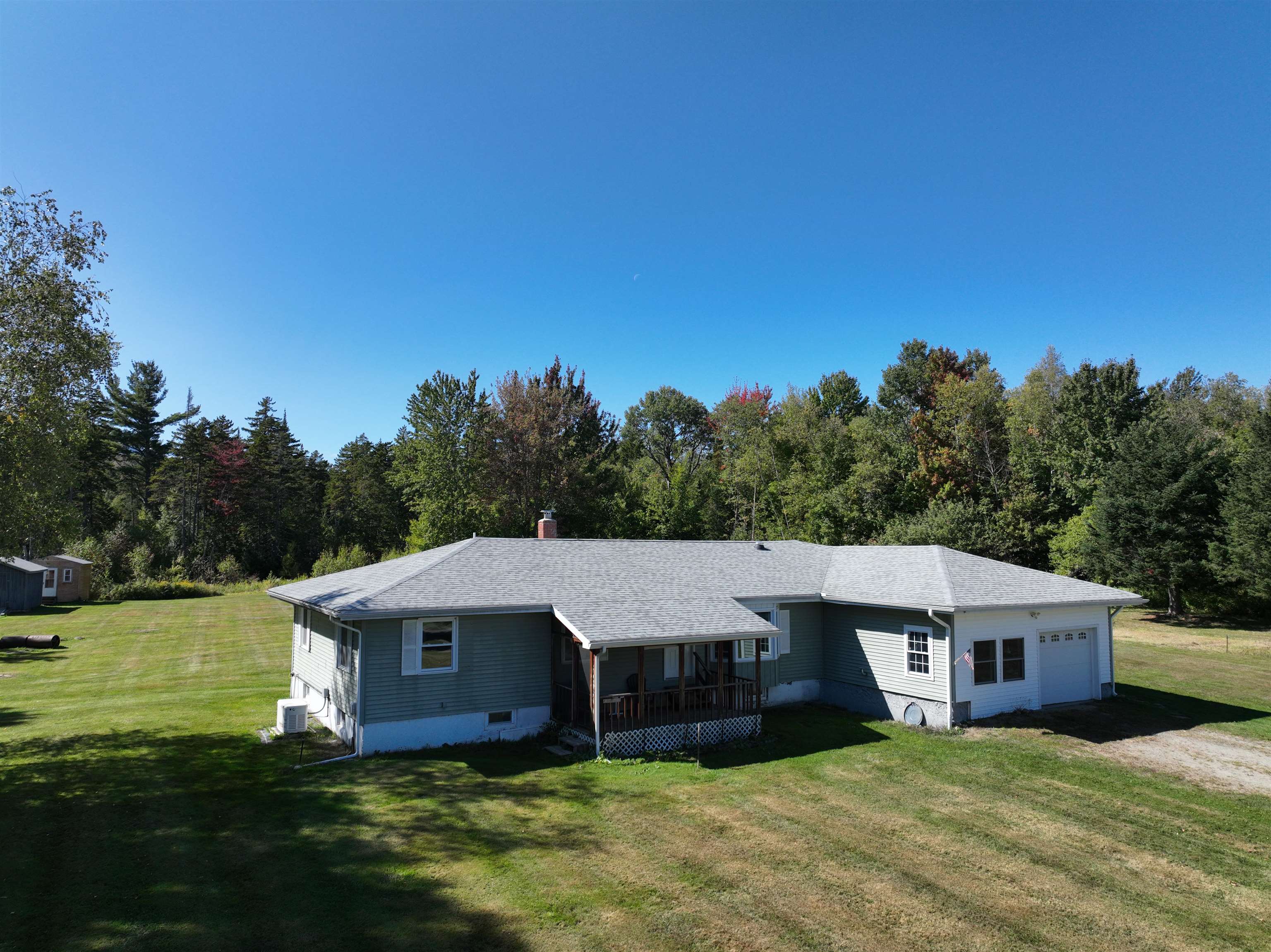 main property photo 50