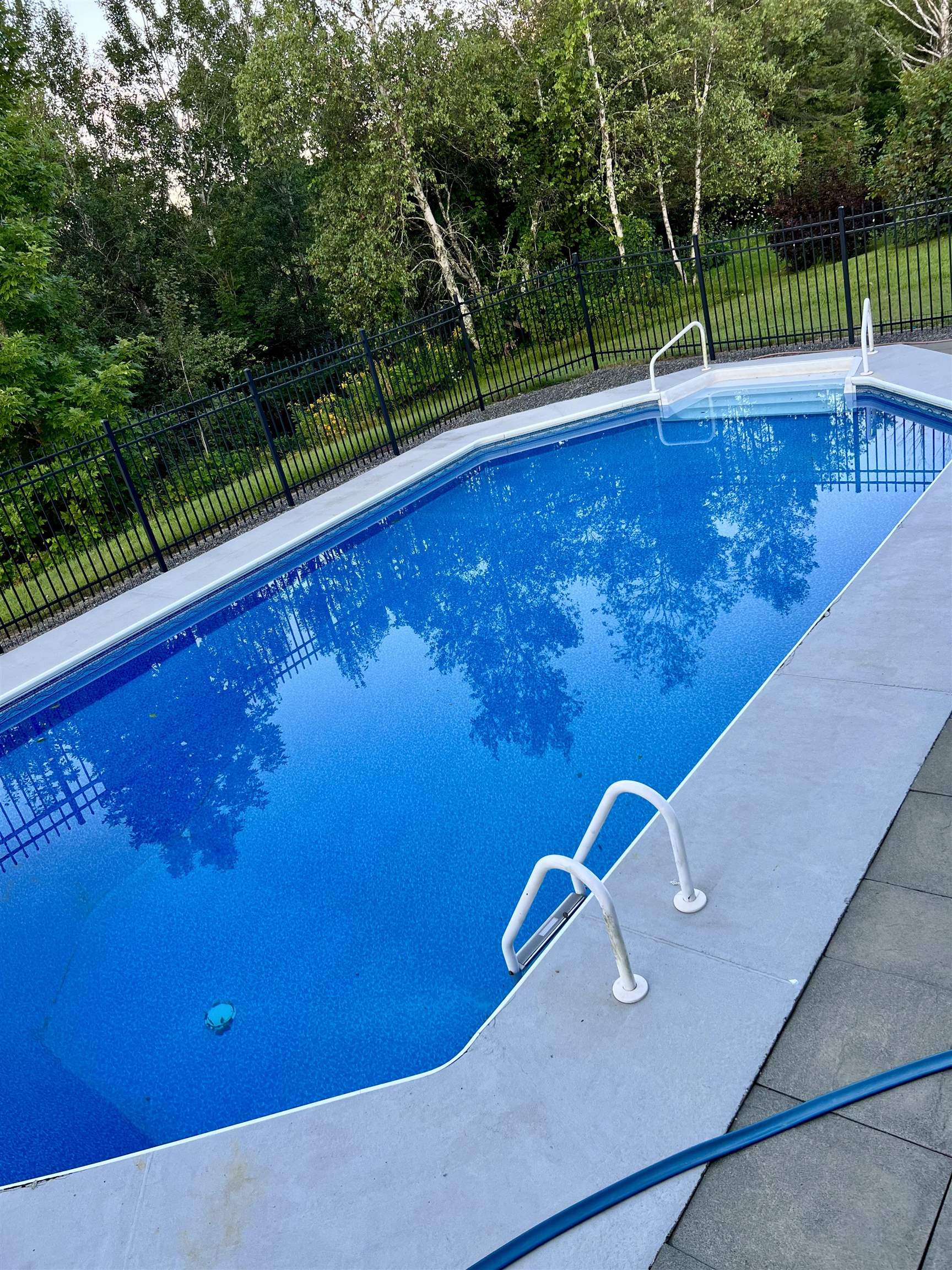 main property photo 50