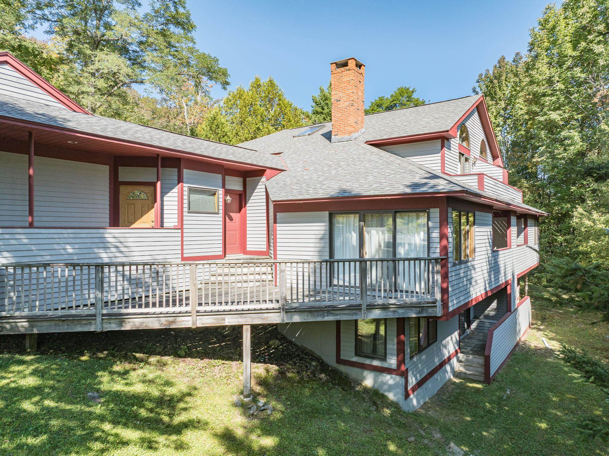 main property photo 3
