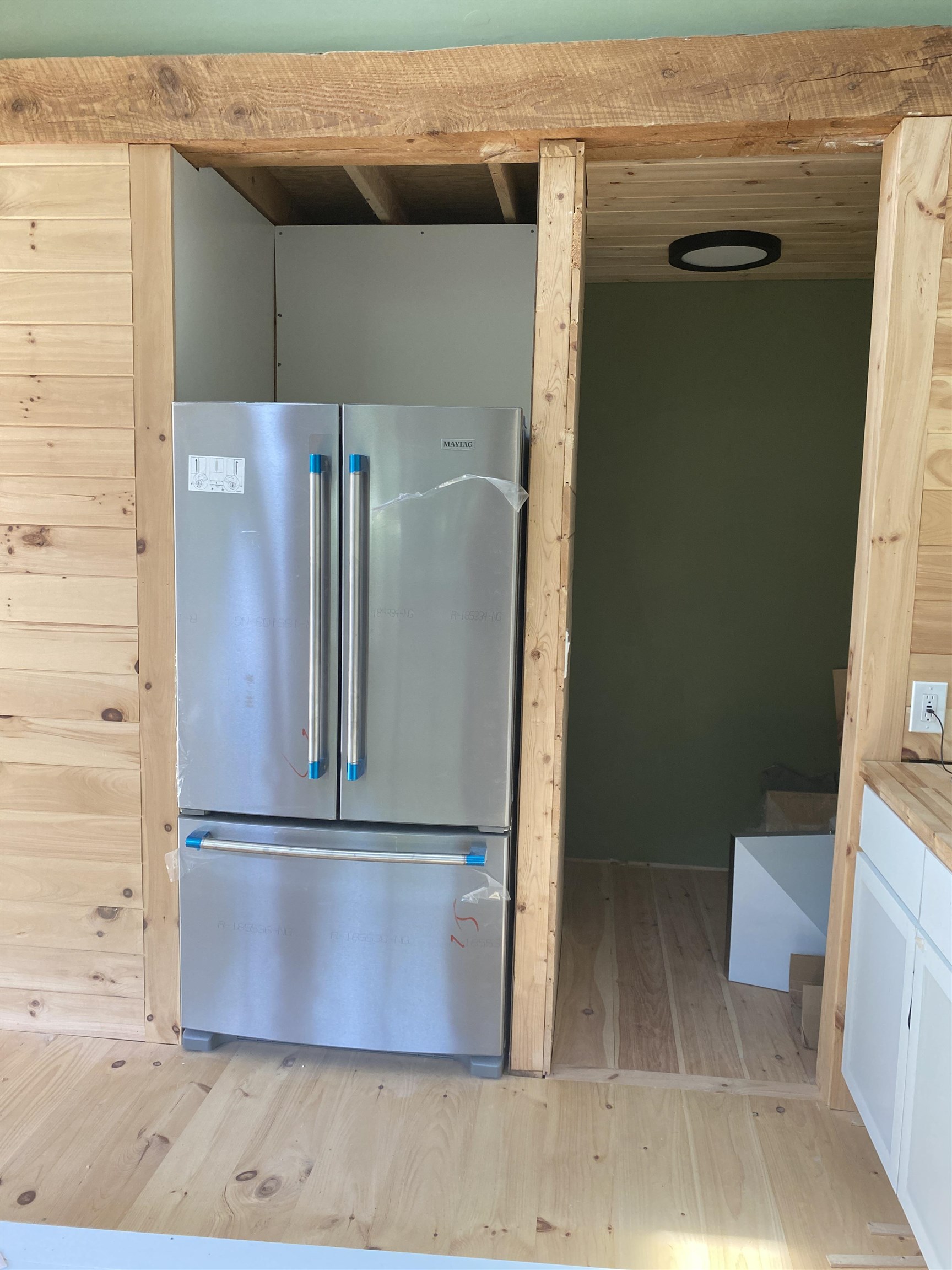 main property photo 10