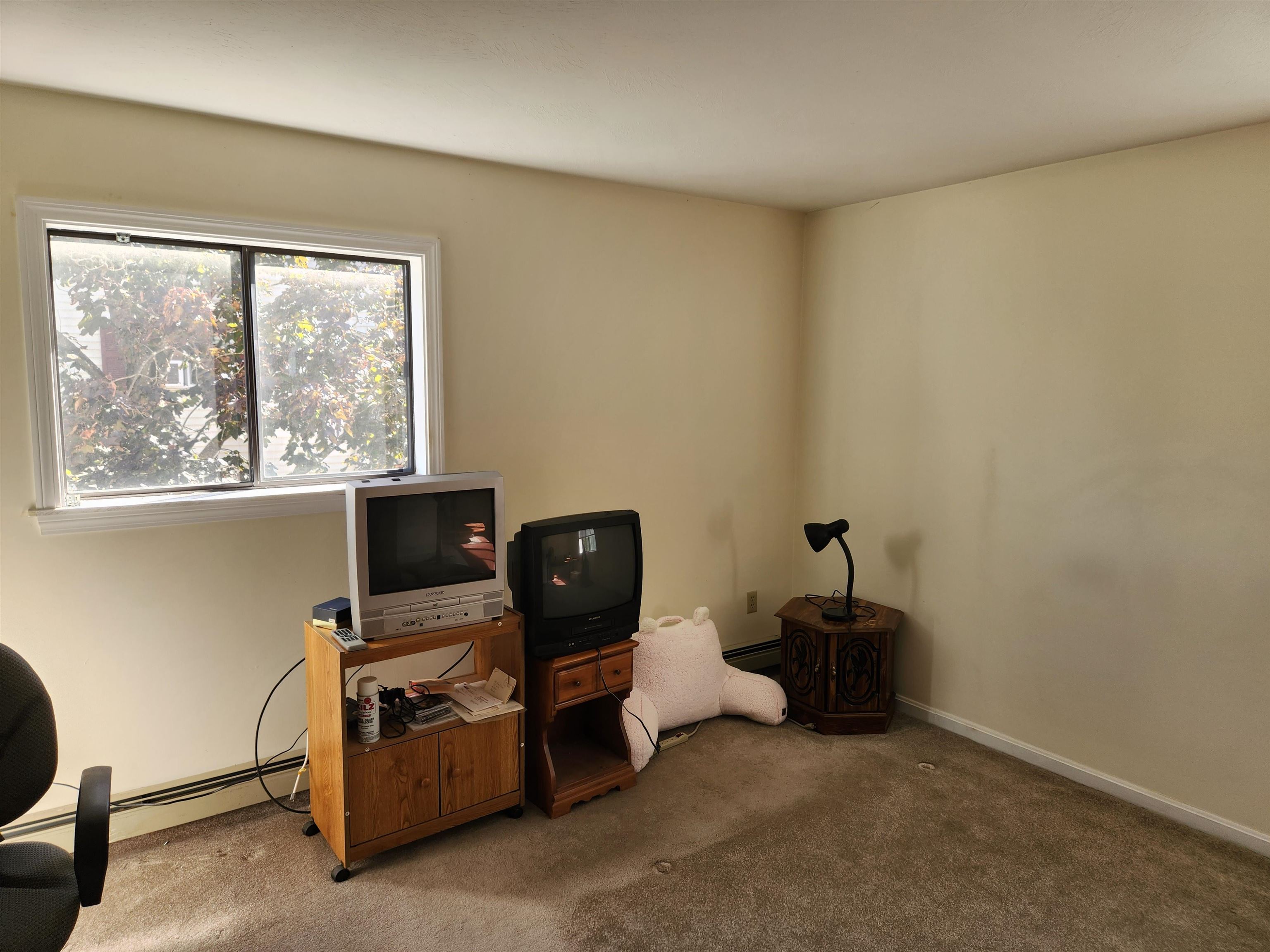 property viewer photo 19