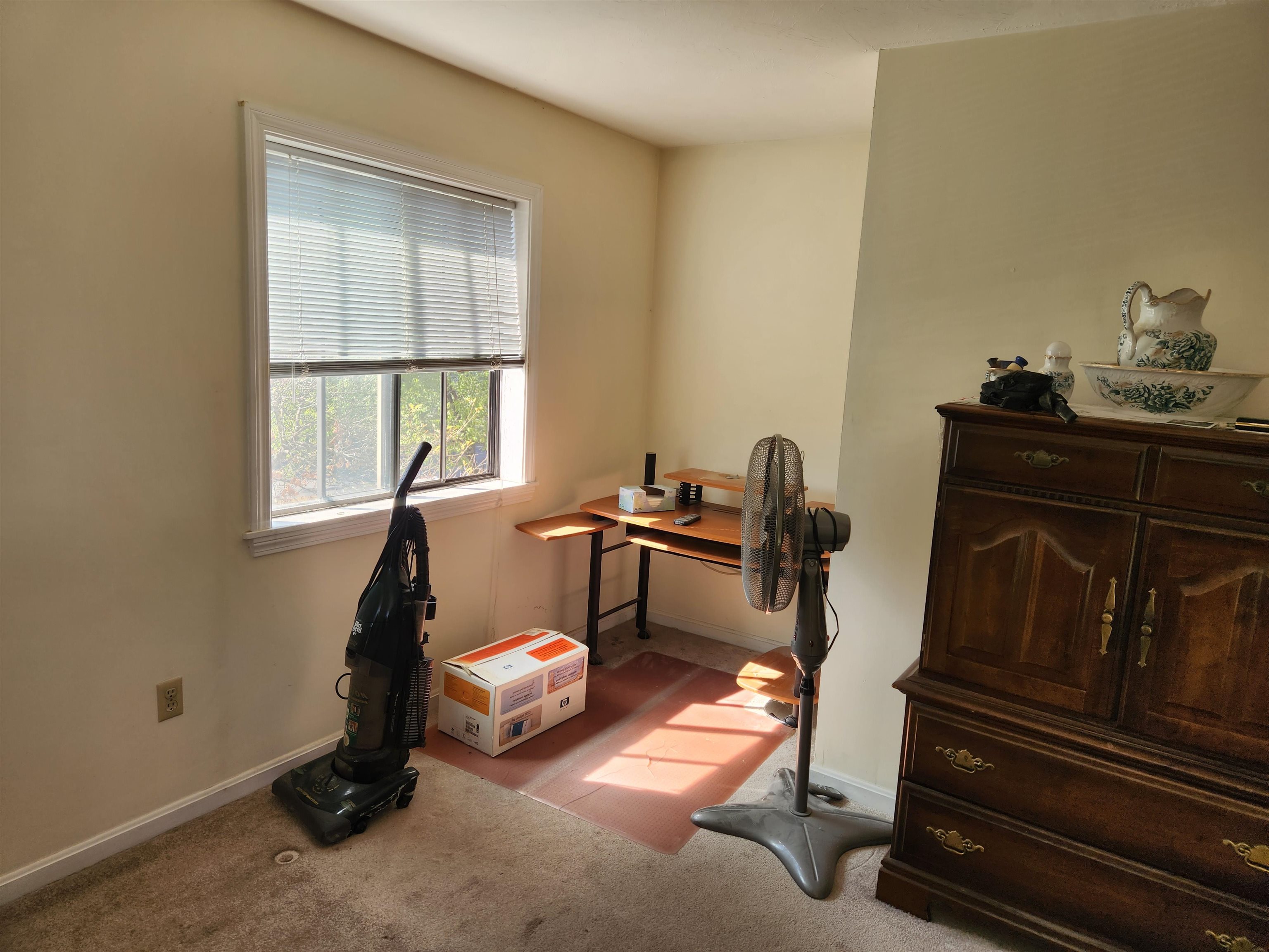property viewer photo 20