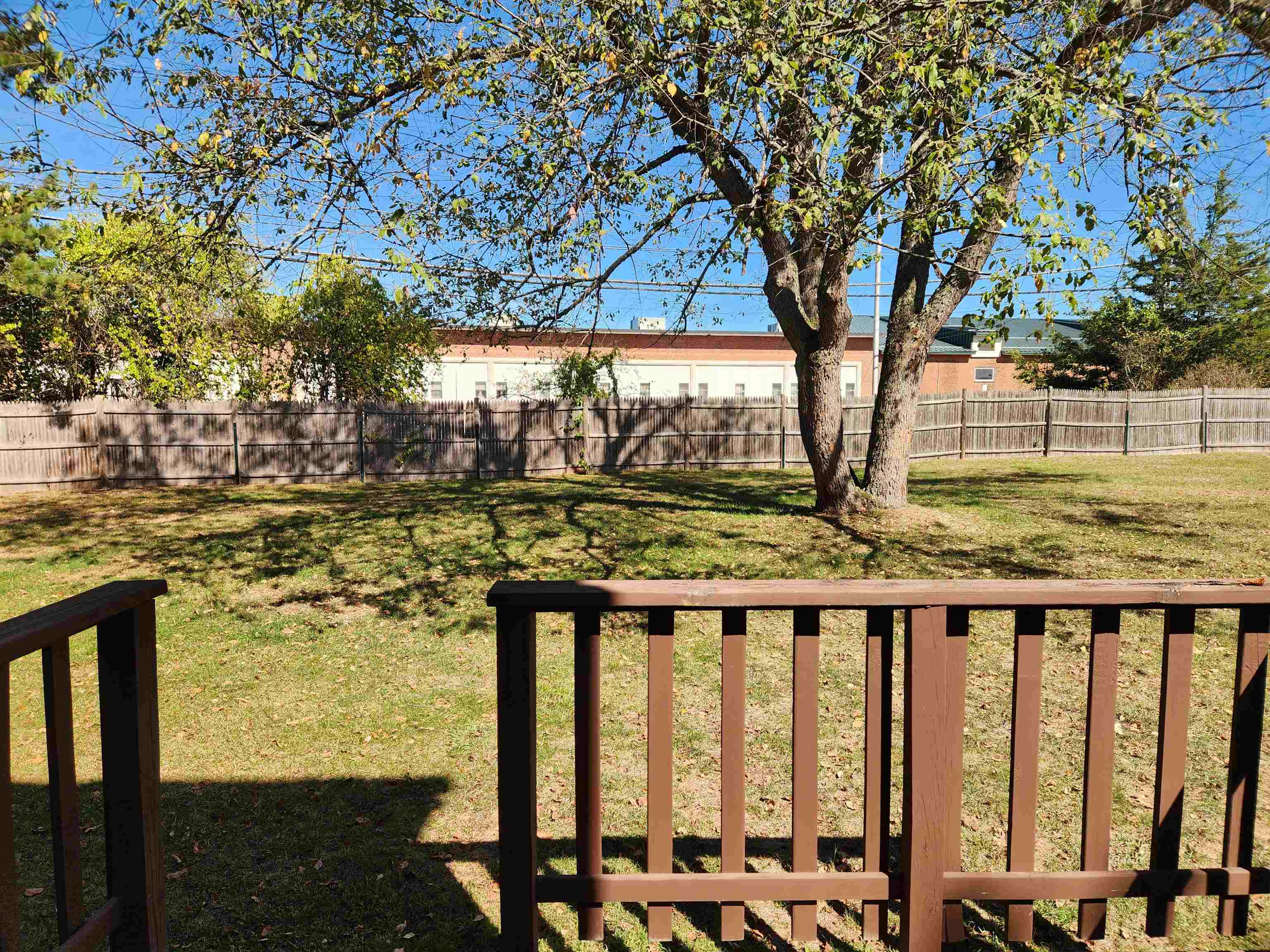 property viewer photo 4