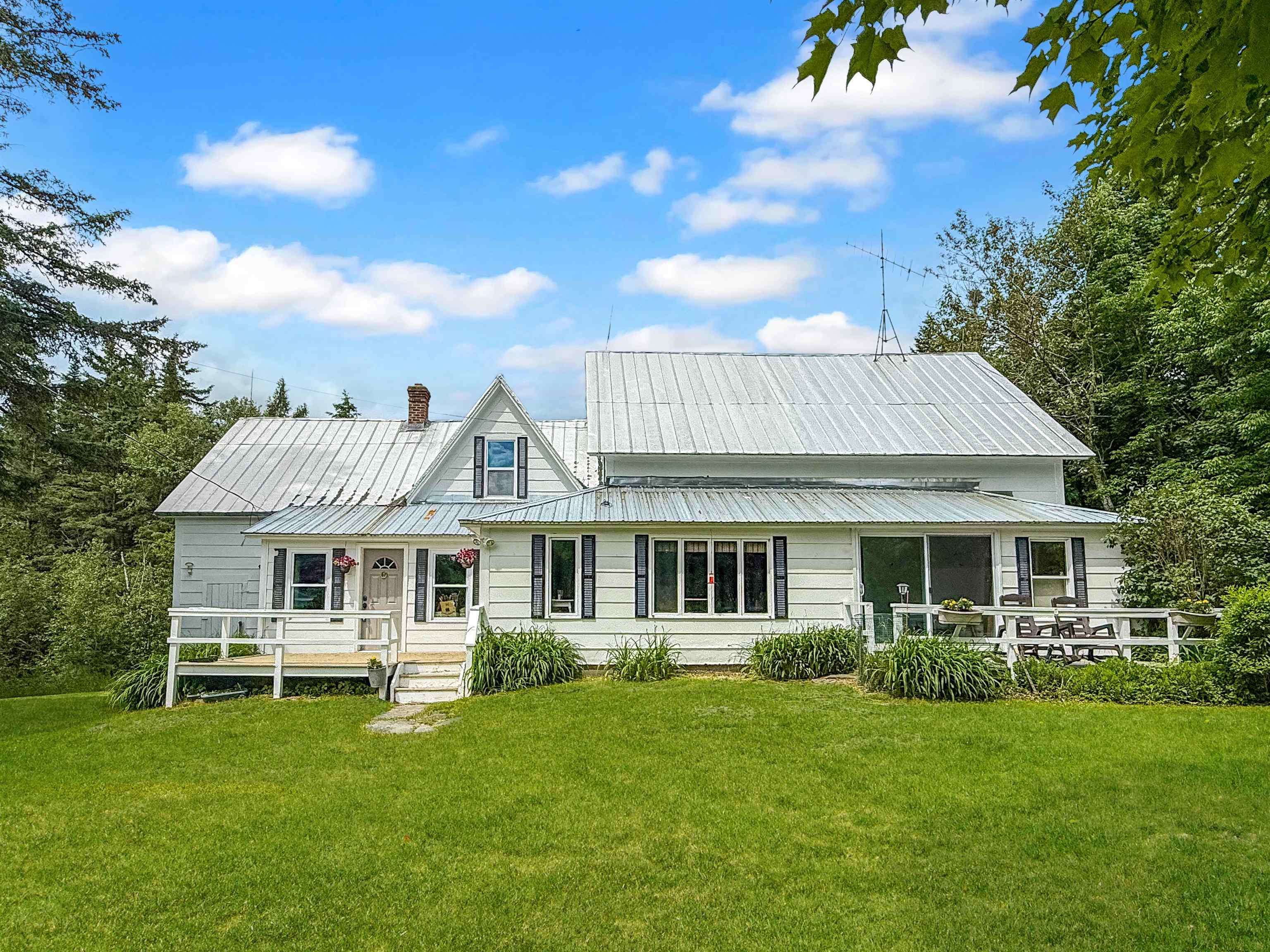 main property photo 42