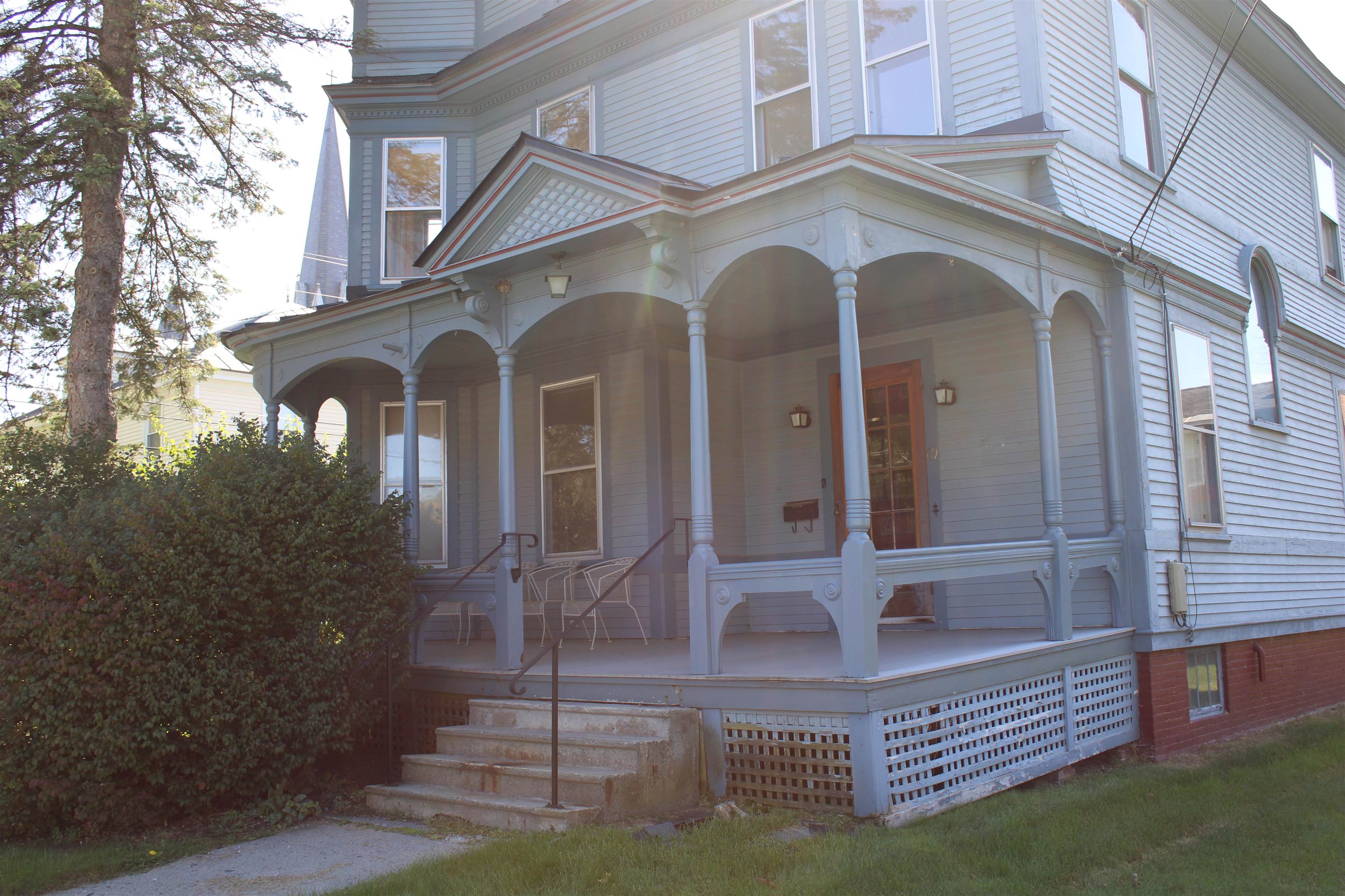 main property photo 35
