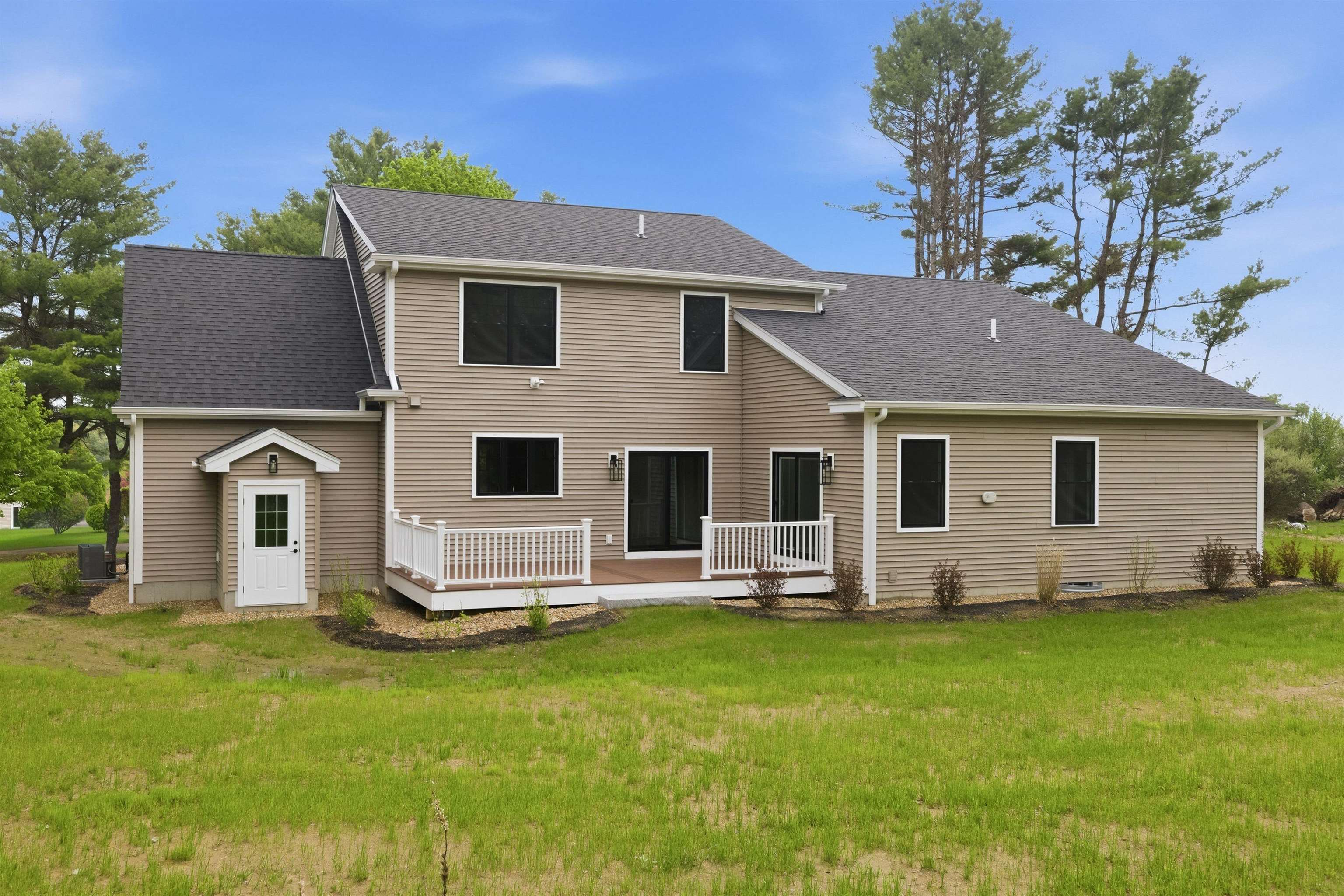 main property photo 42