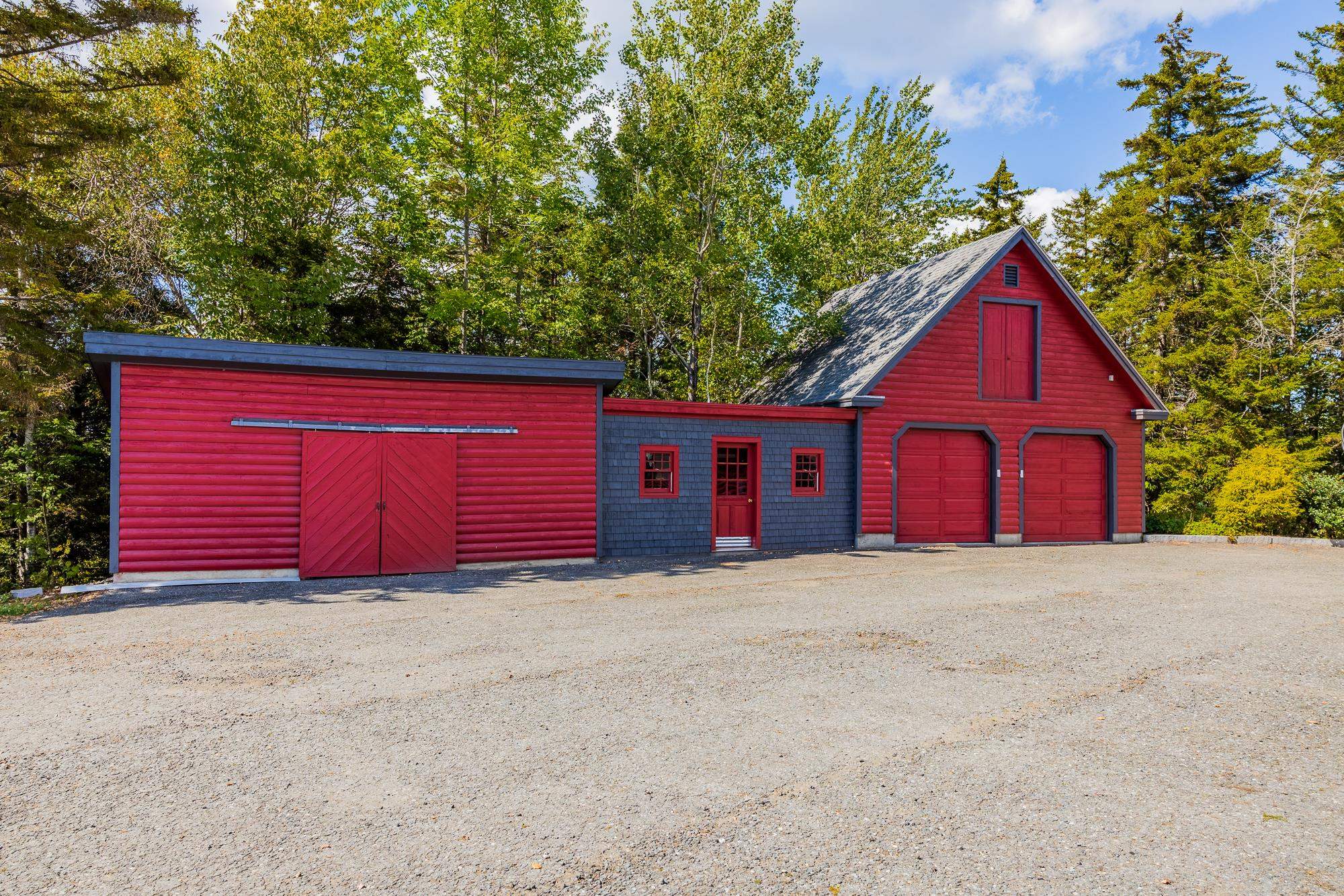 main property photo 59