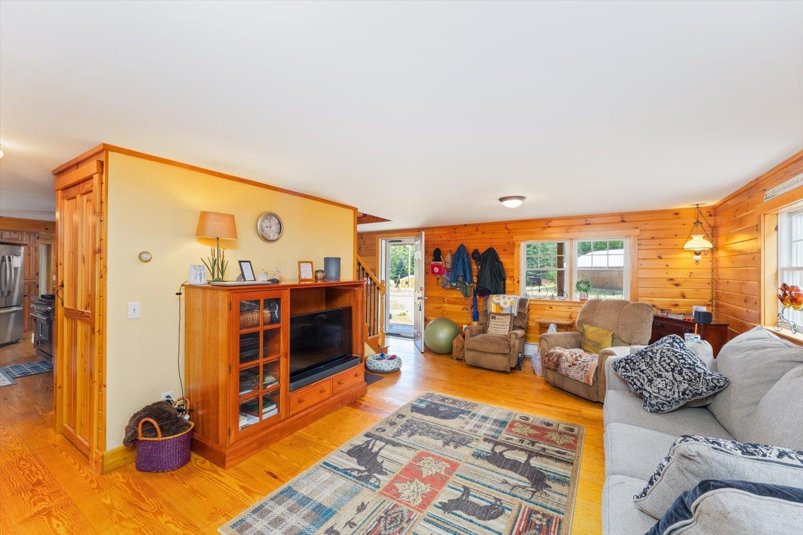 main property photo 11