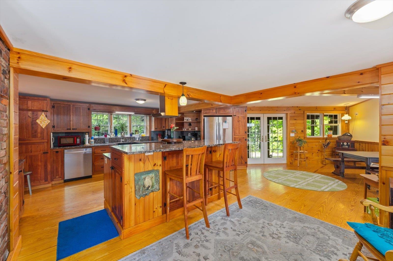 main property photo 19