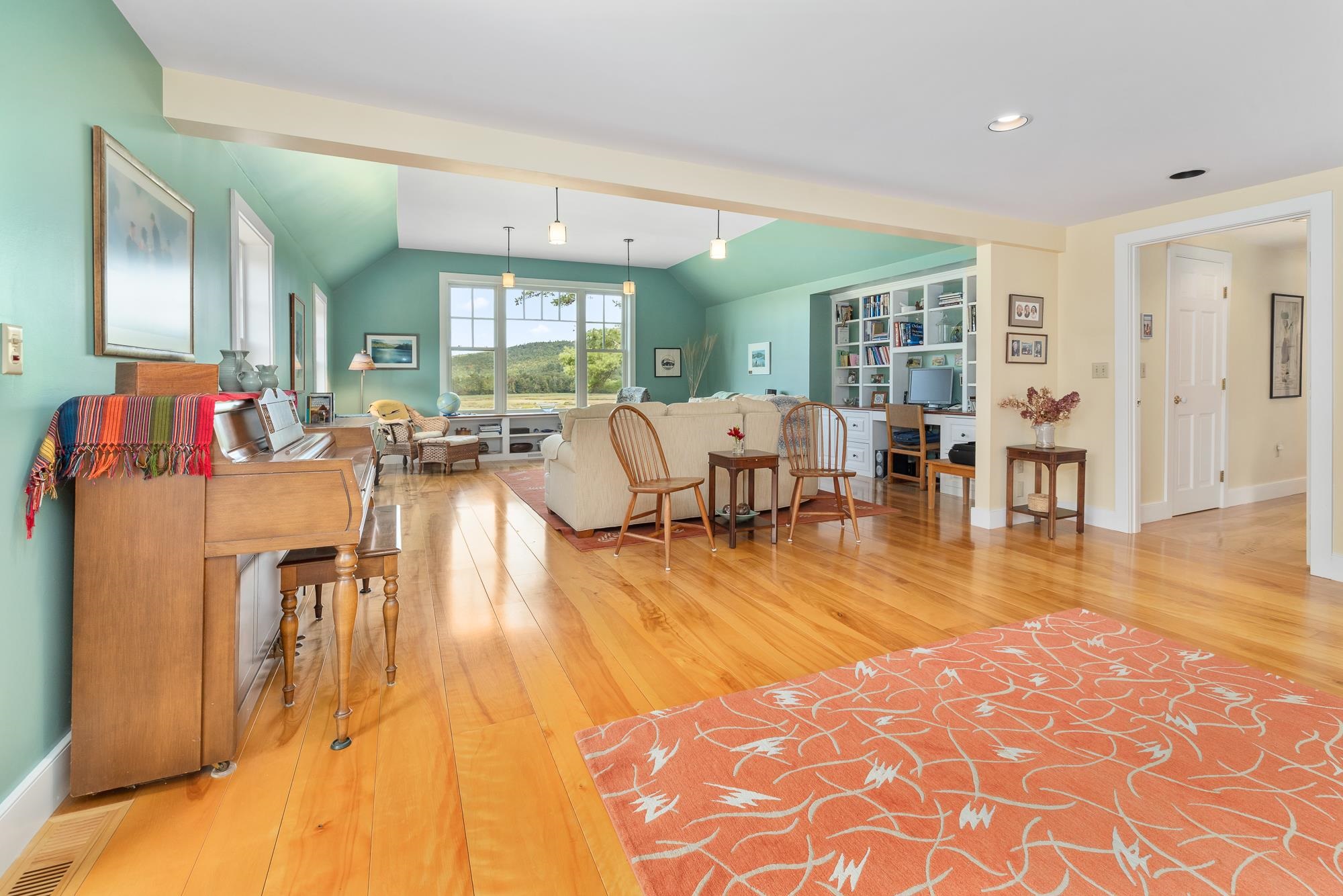main property photo 15