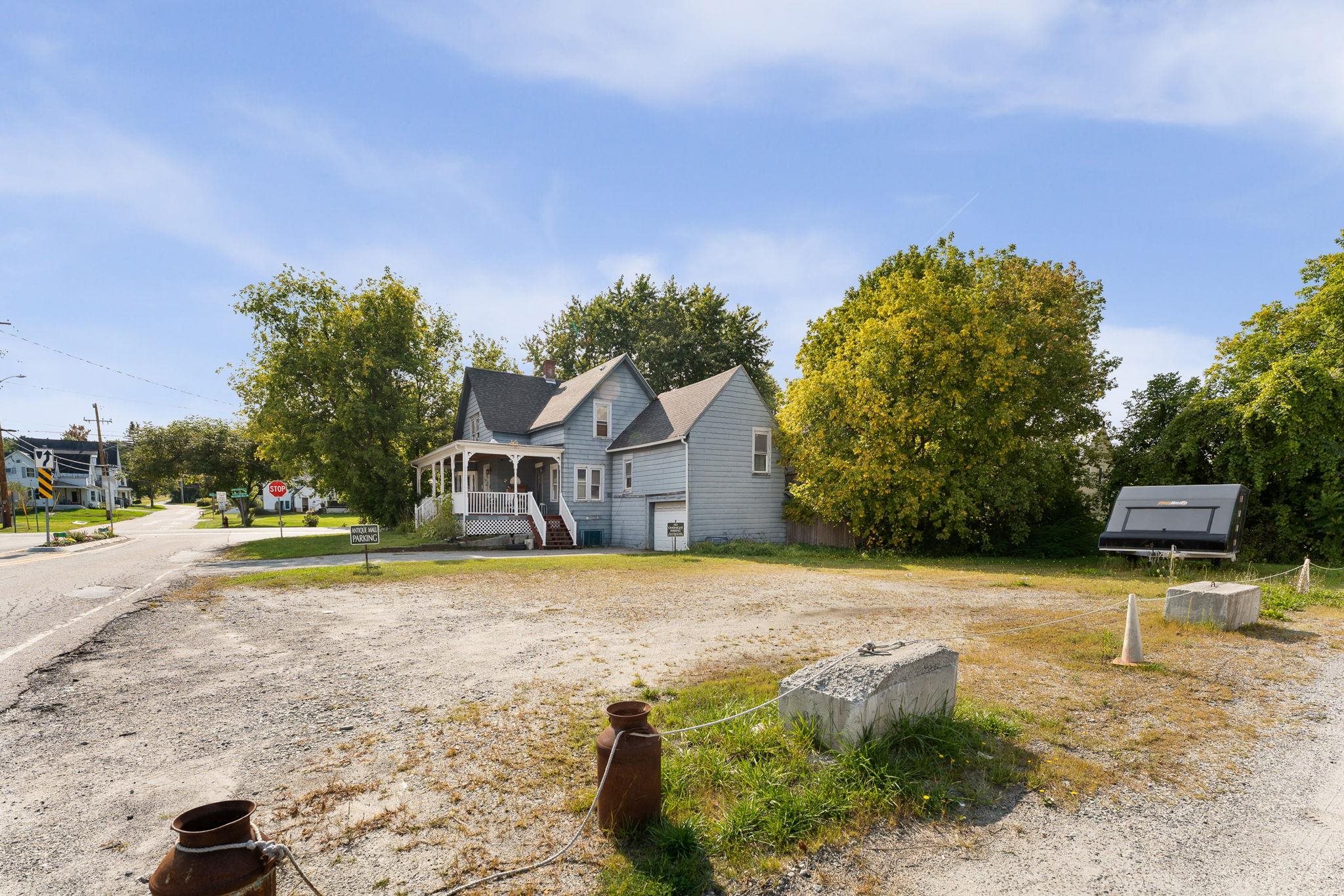 main property photo 56