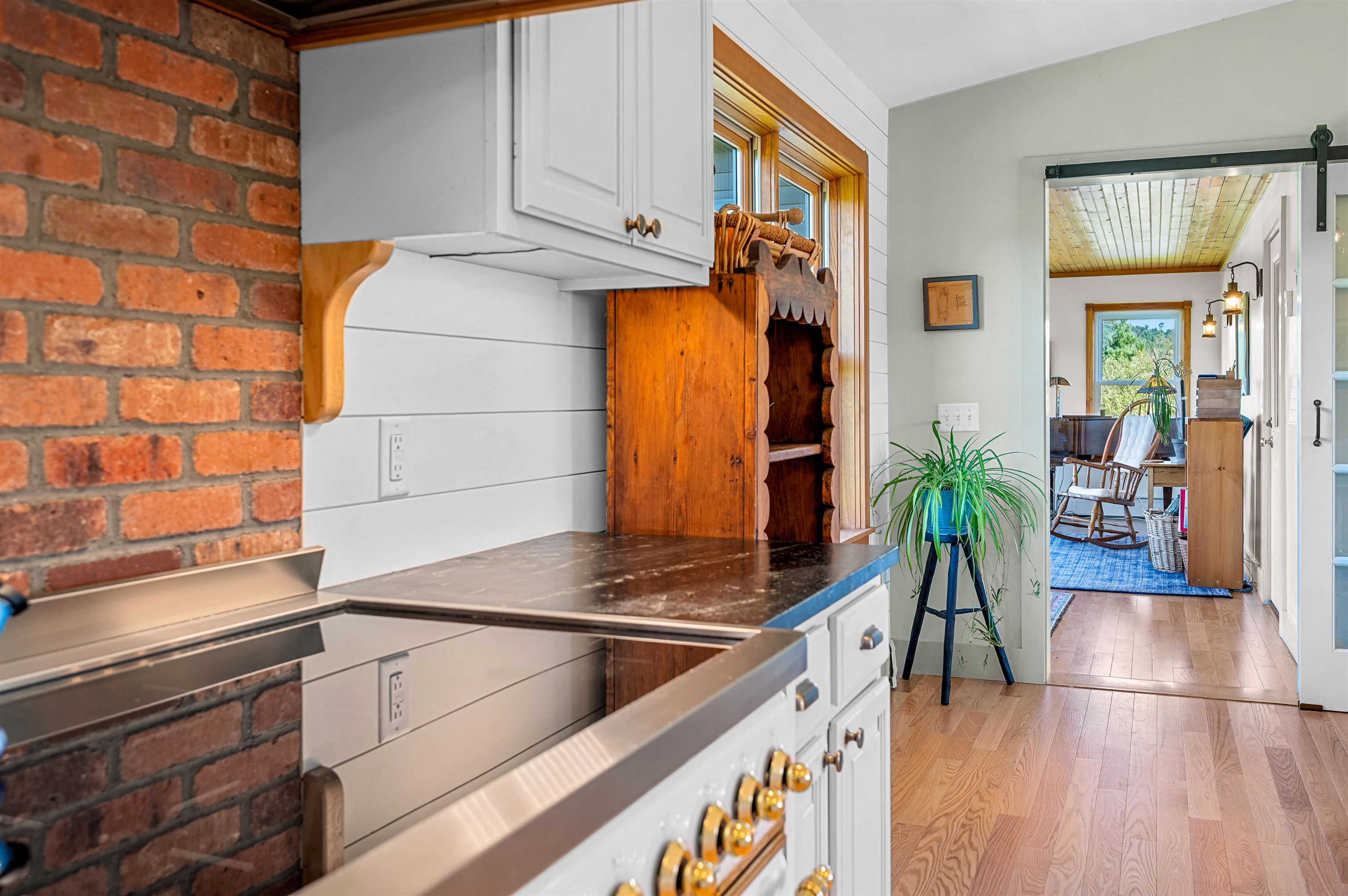 property viewer photo 14