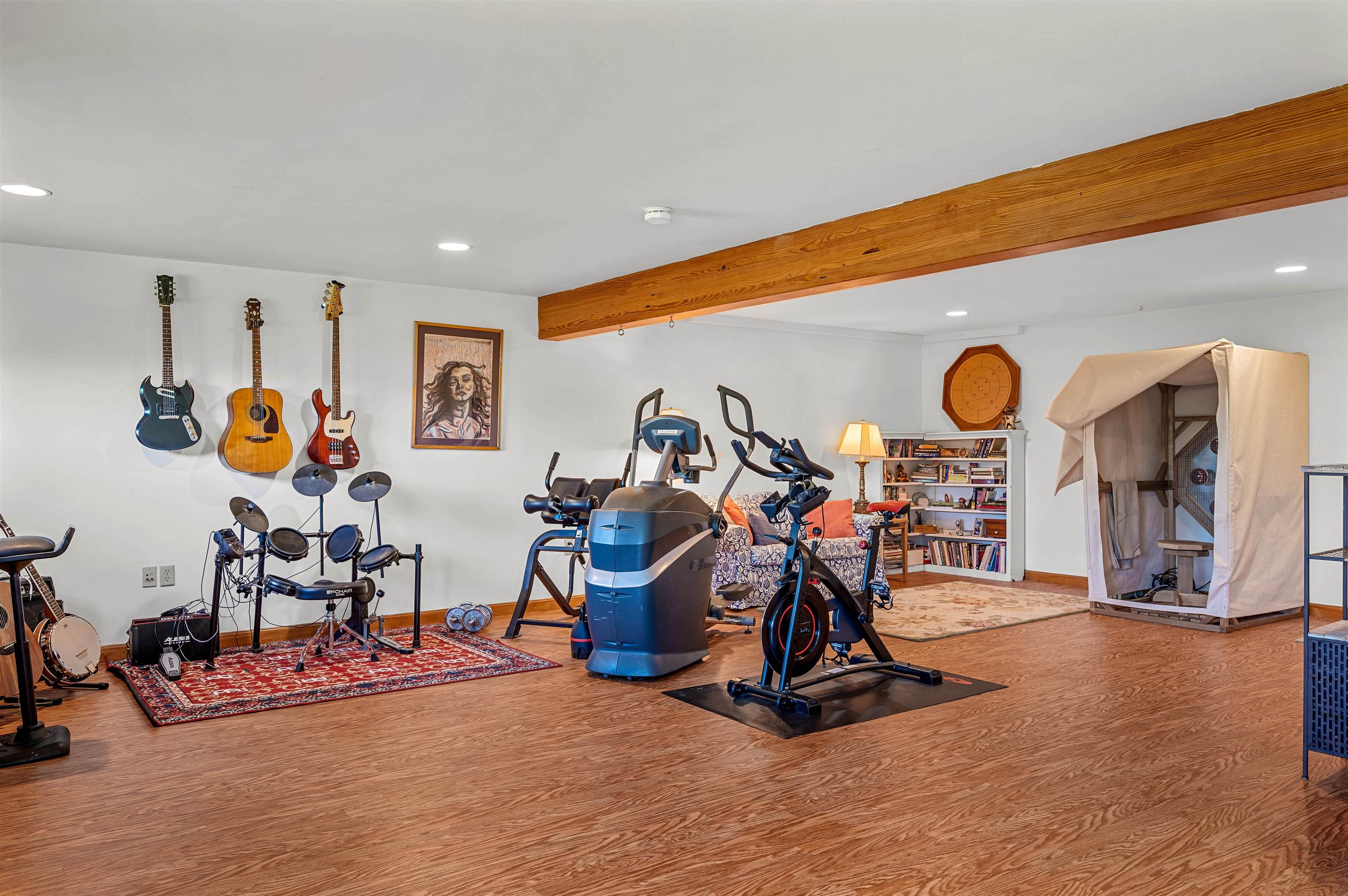 property viewer photo 32