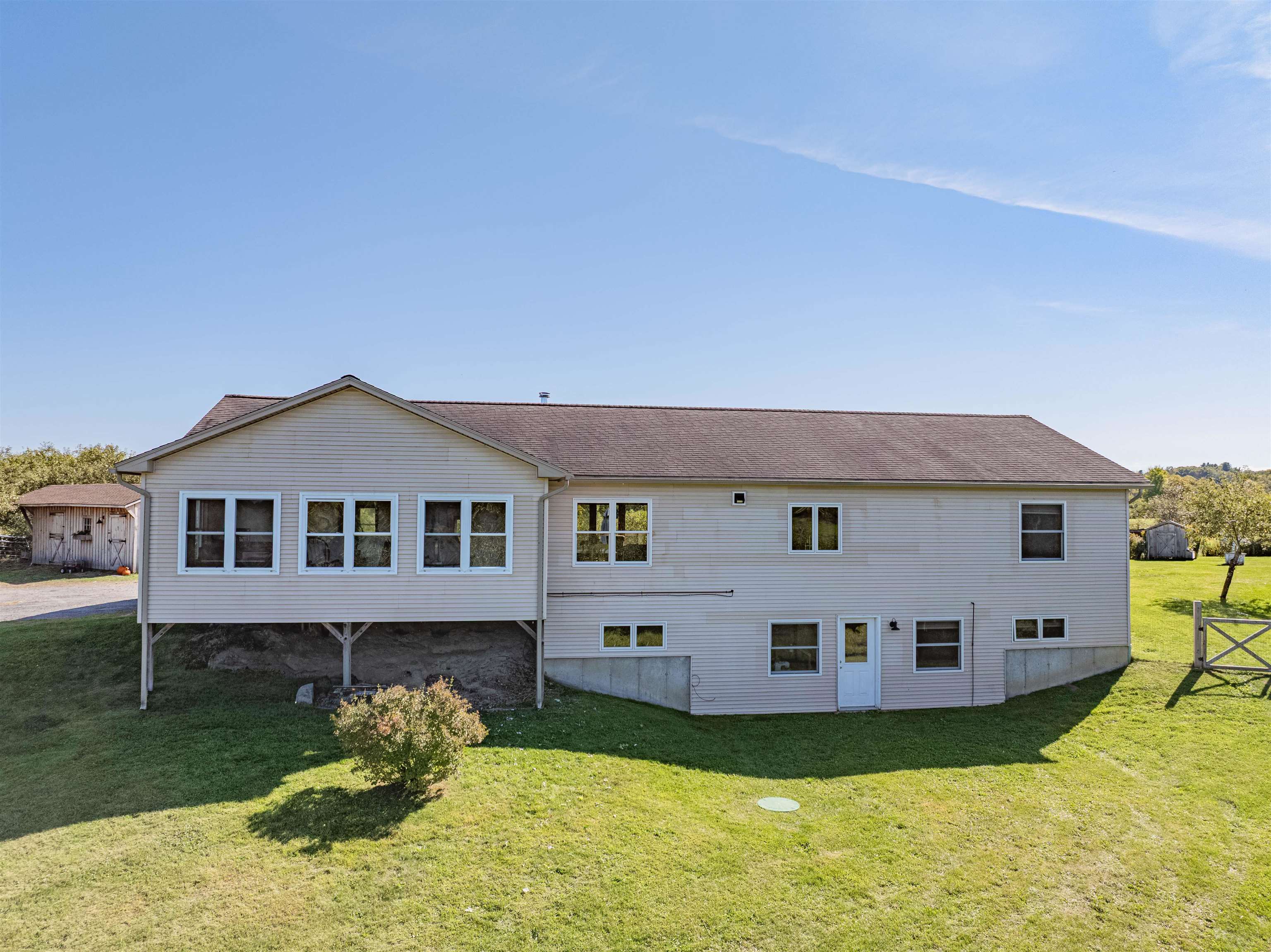 property viewer photo 39