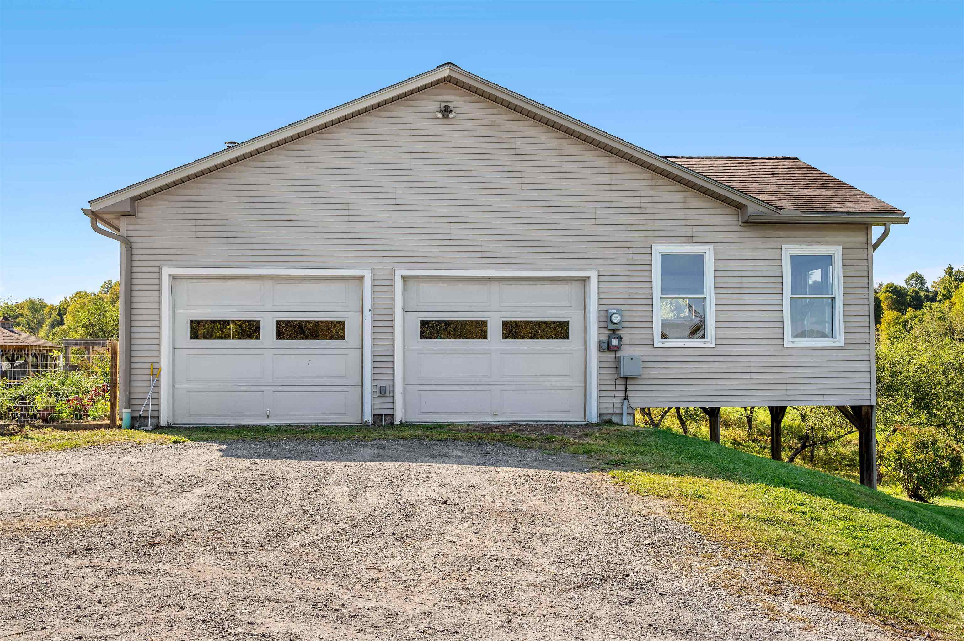 property viewer photo 41