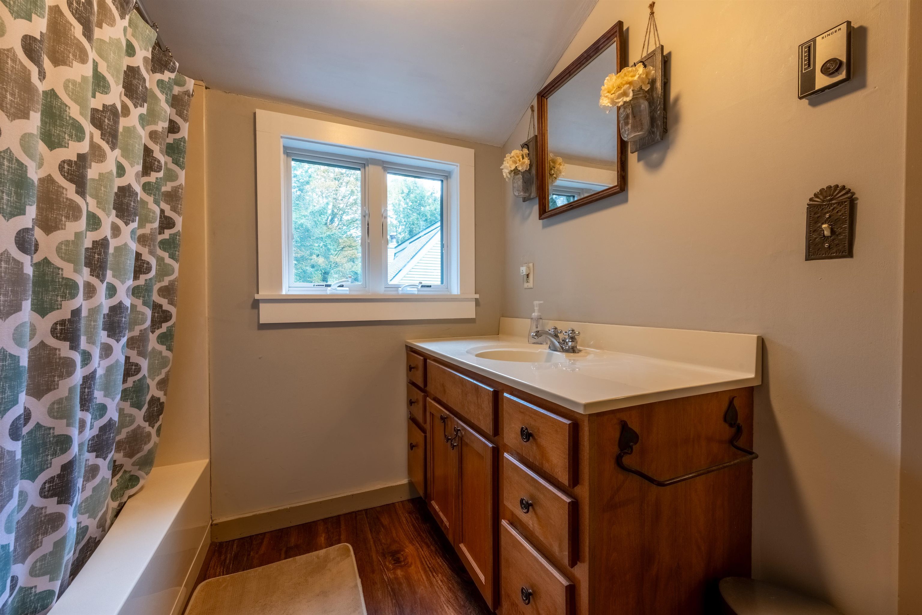 property viewer photo 18