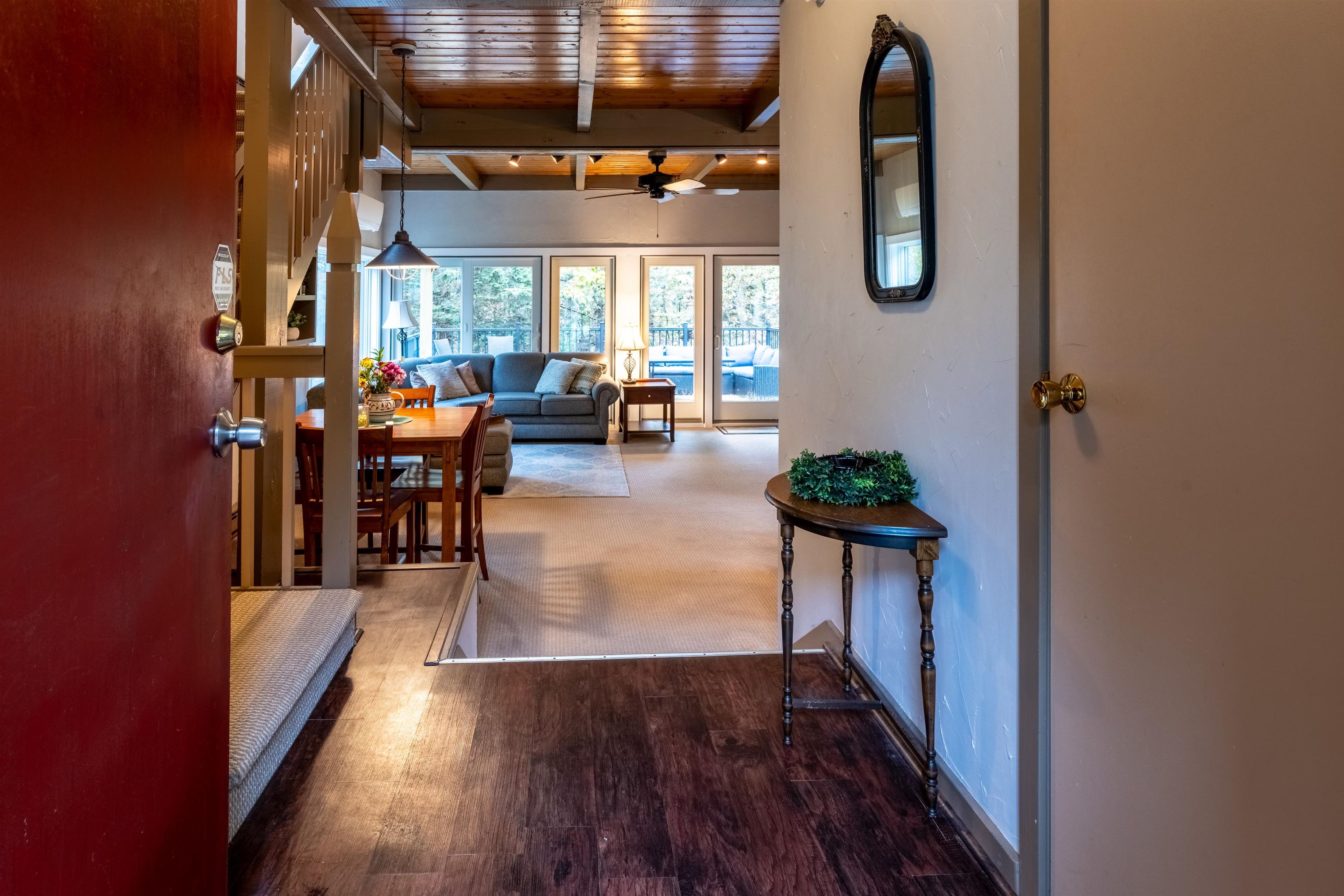 property viewer photo 2