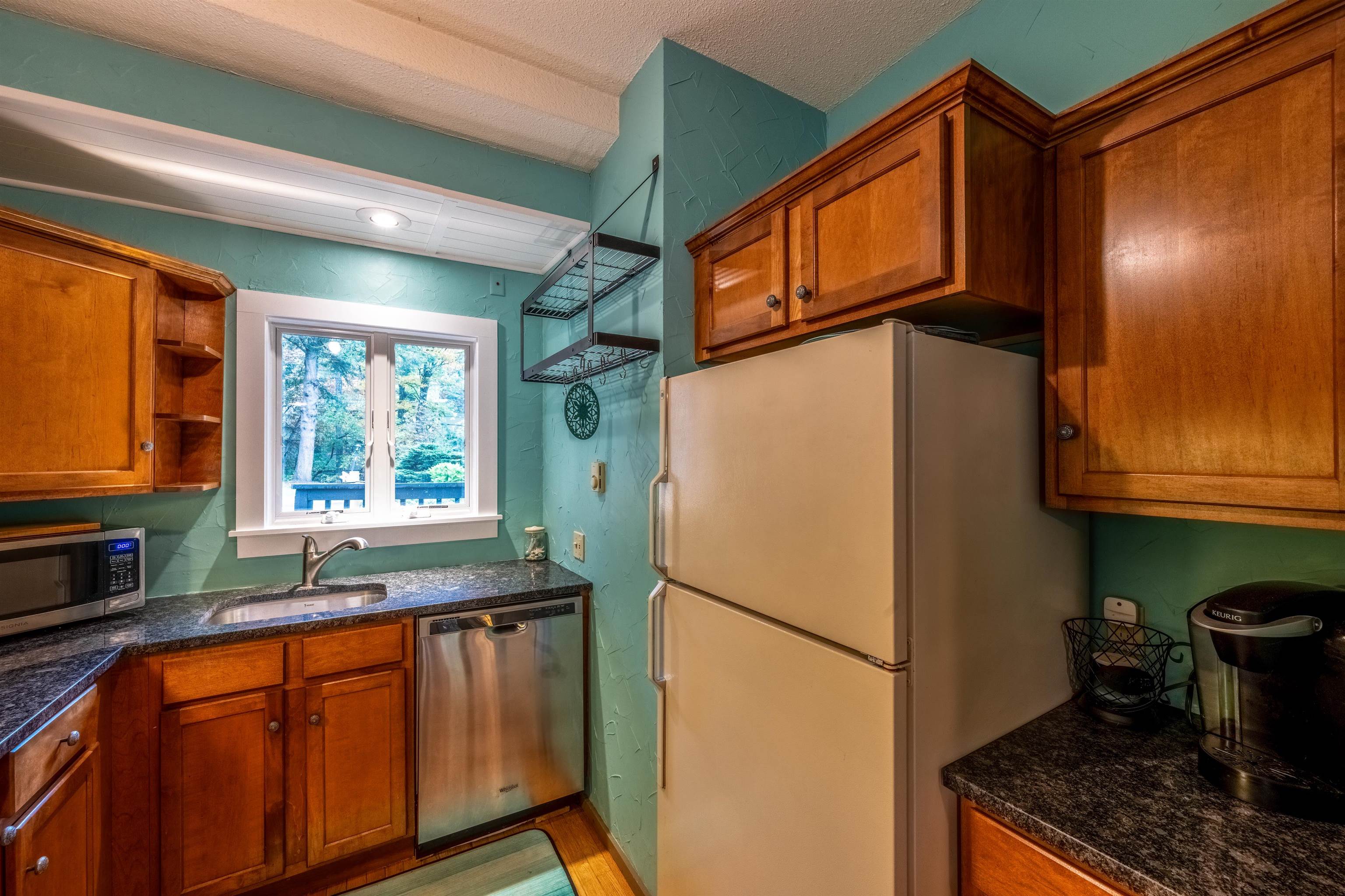 property viewer photo 9