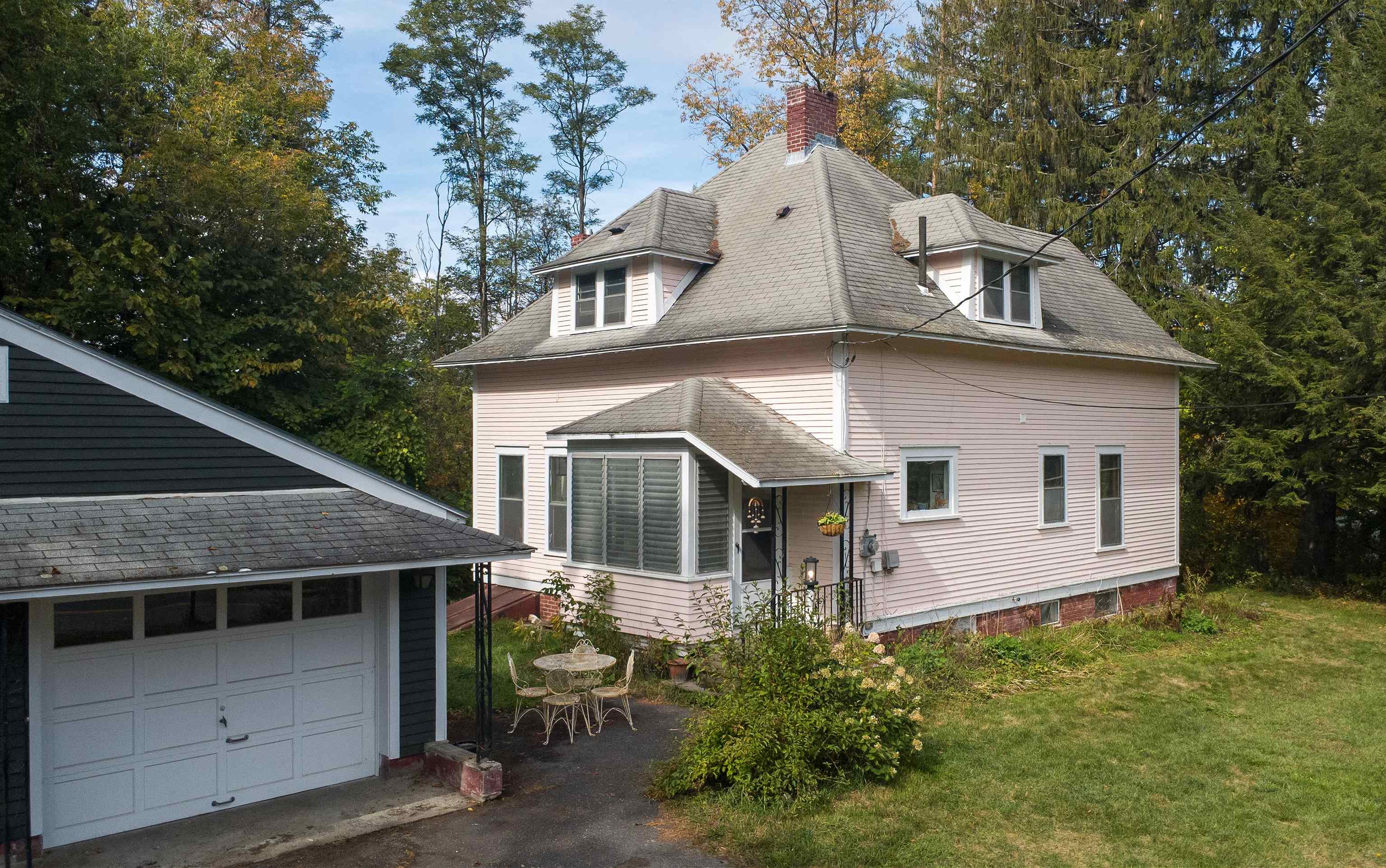 property viewer photo 2