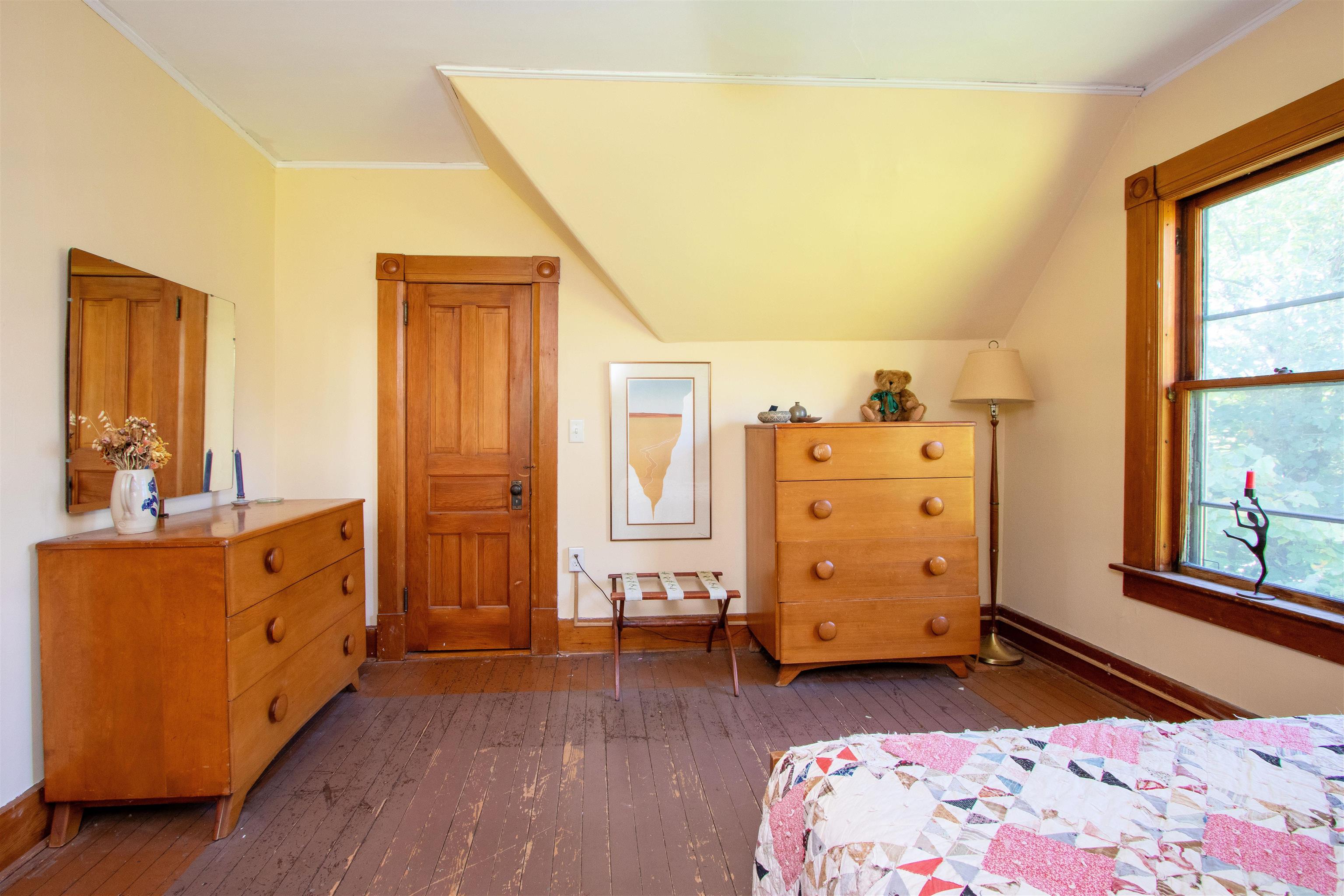 property viewer photo 40