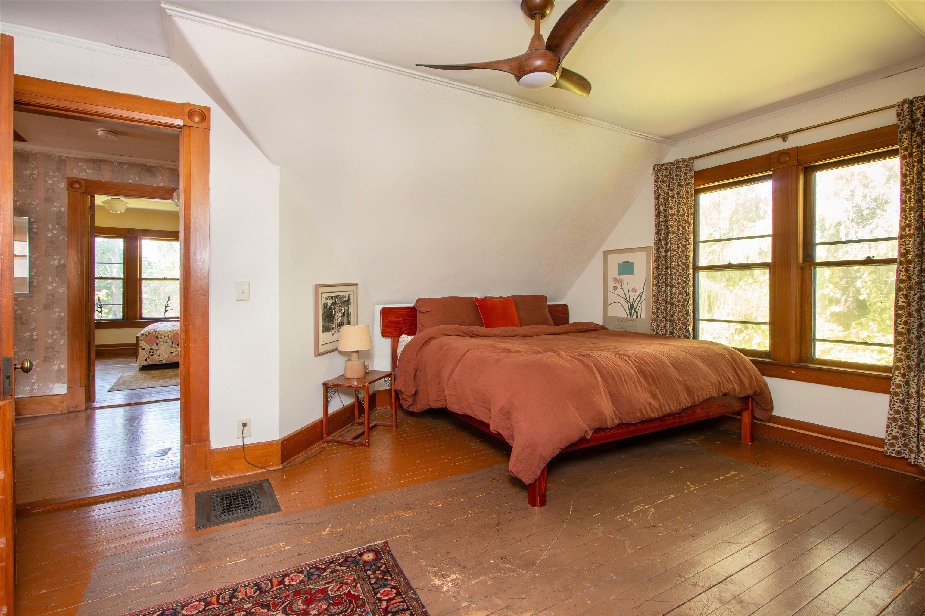 property viewer photo 41