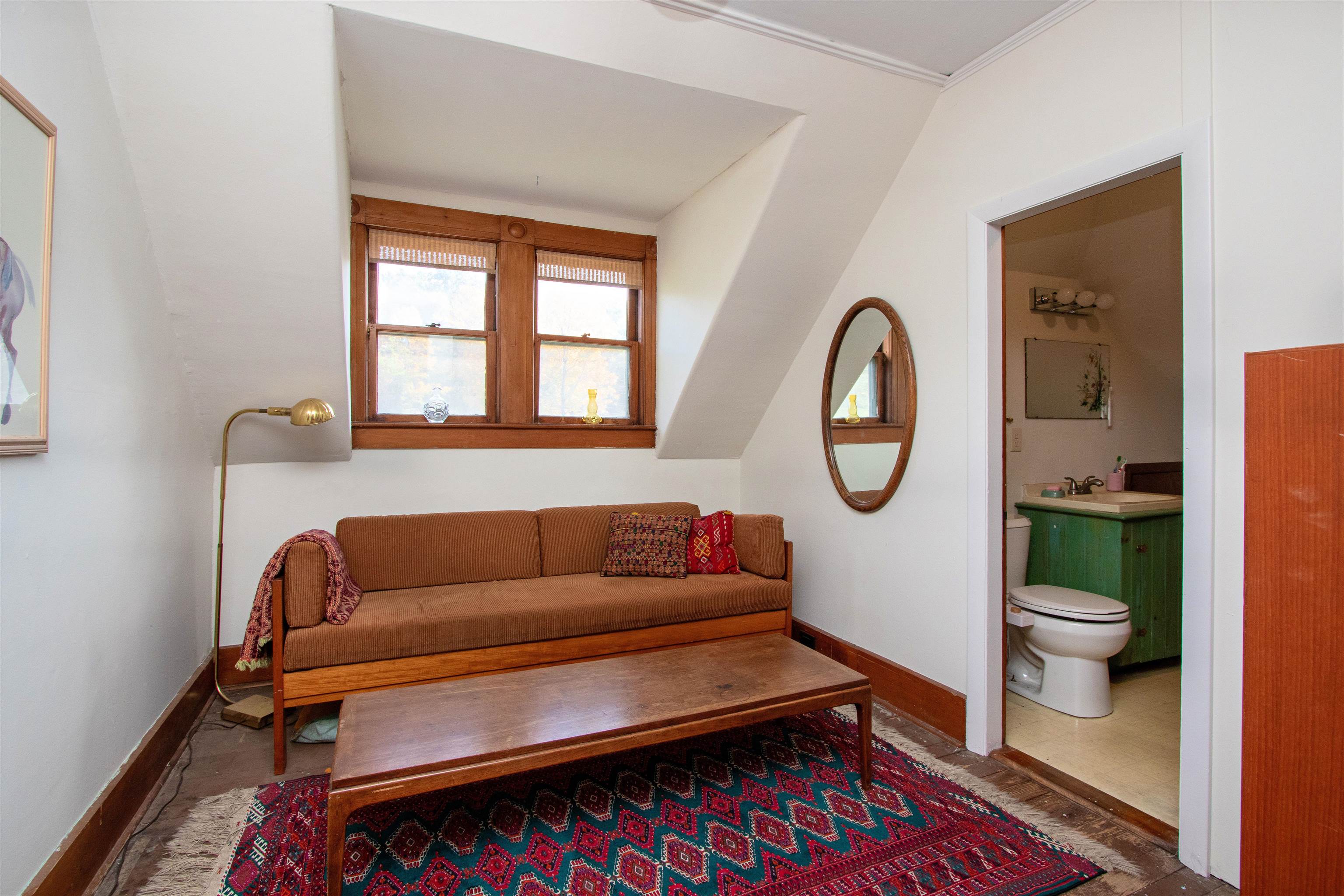 property viewer photo 45