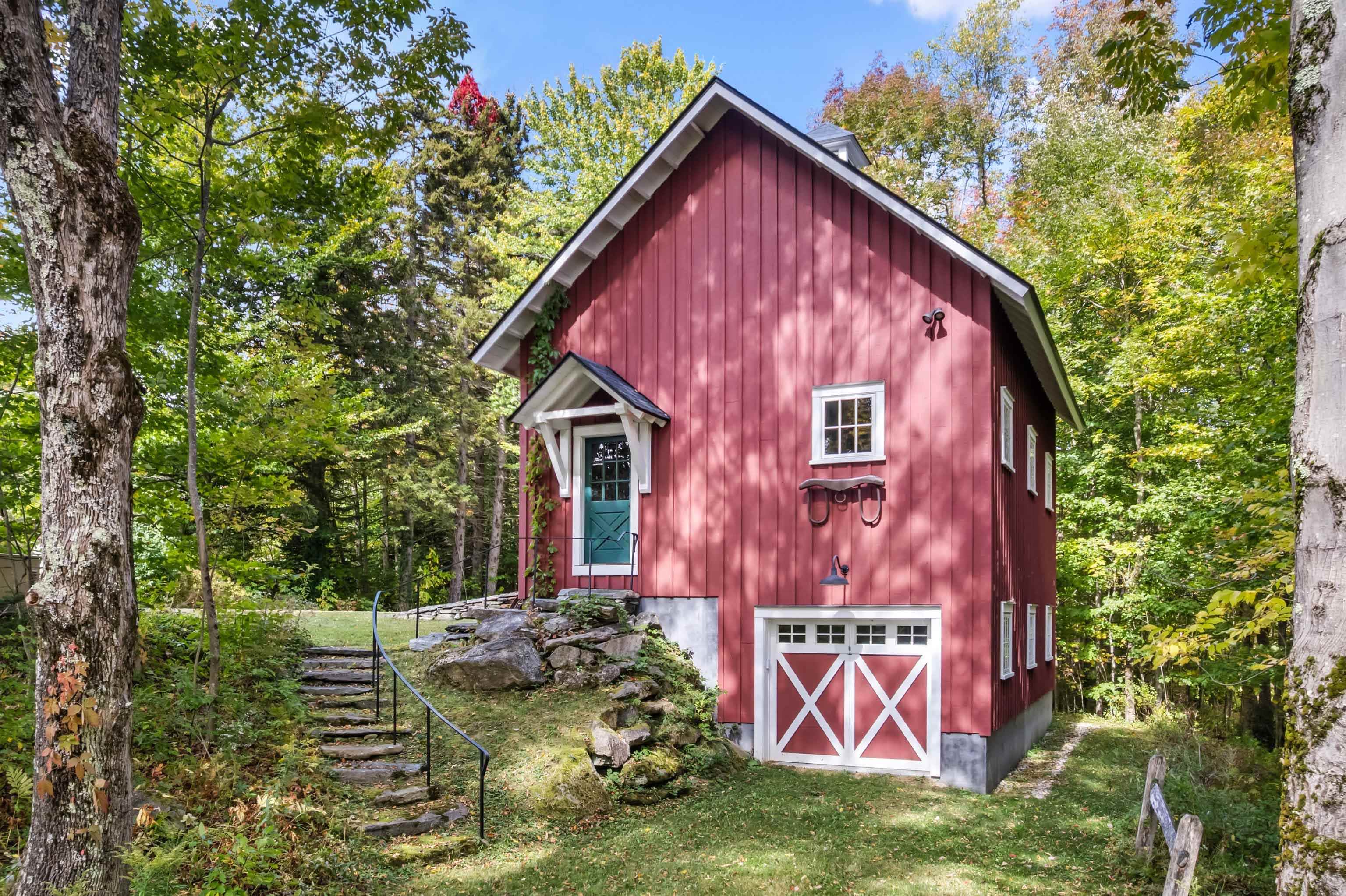 main property photo 54