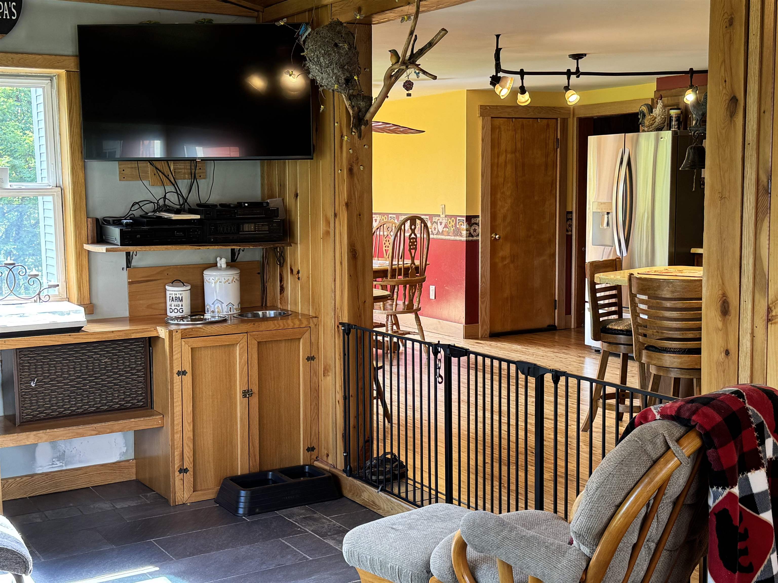 main property photo 21