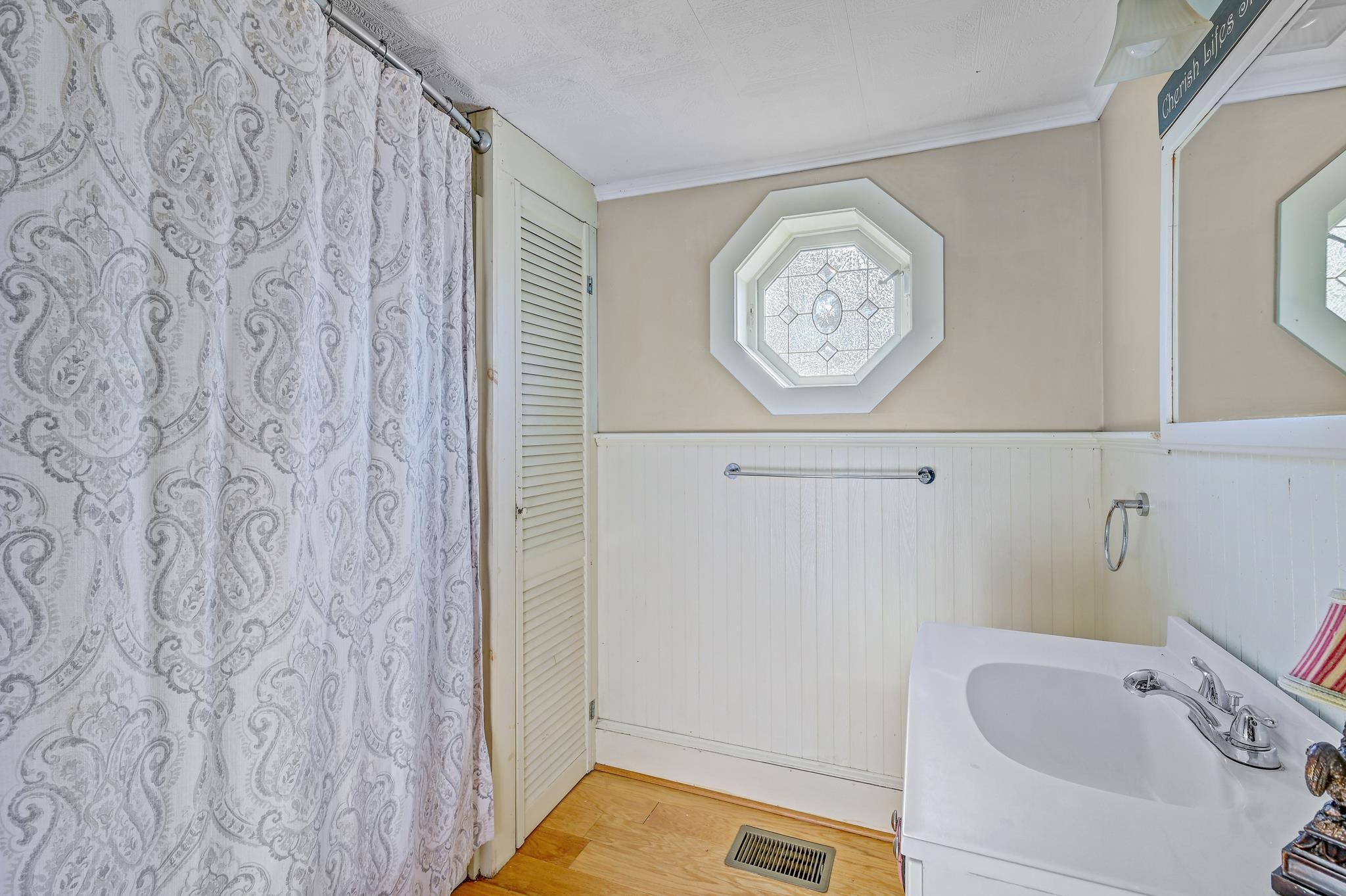 property viewer photo 14