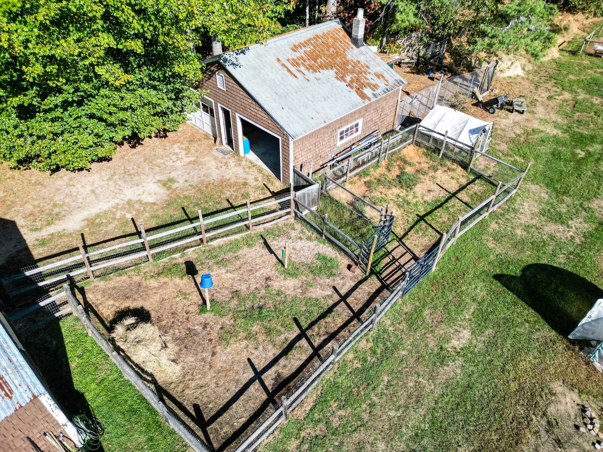 property viewer photo 41