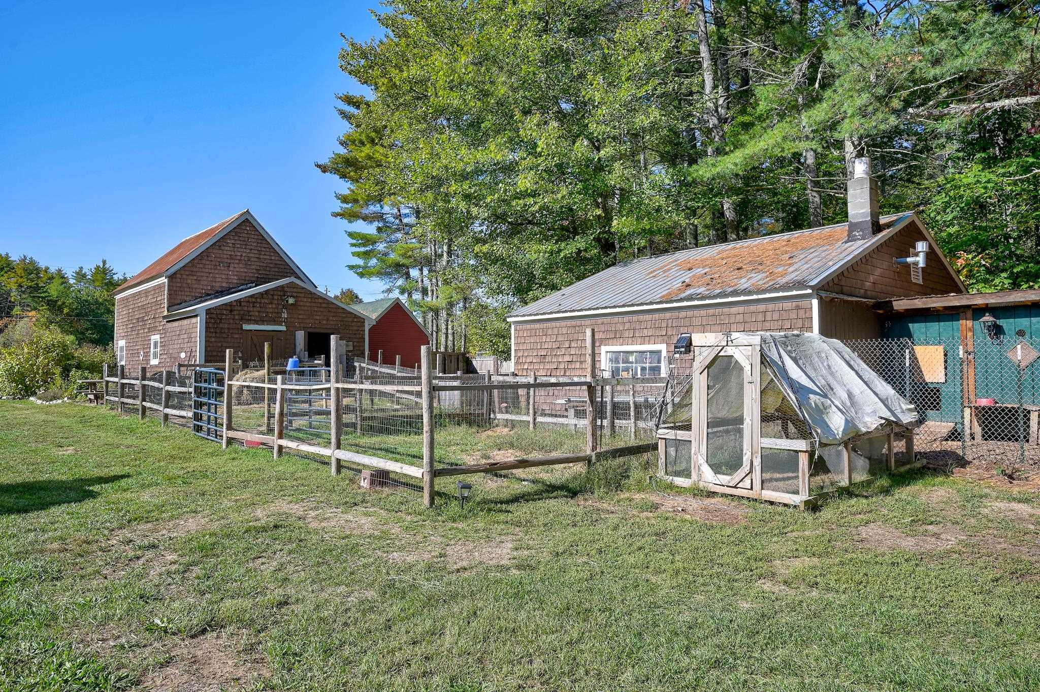 property viewer photo 44