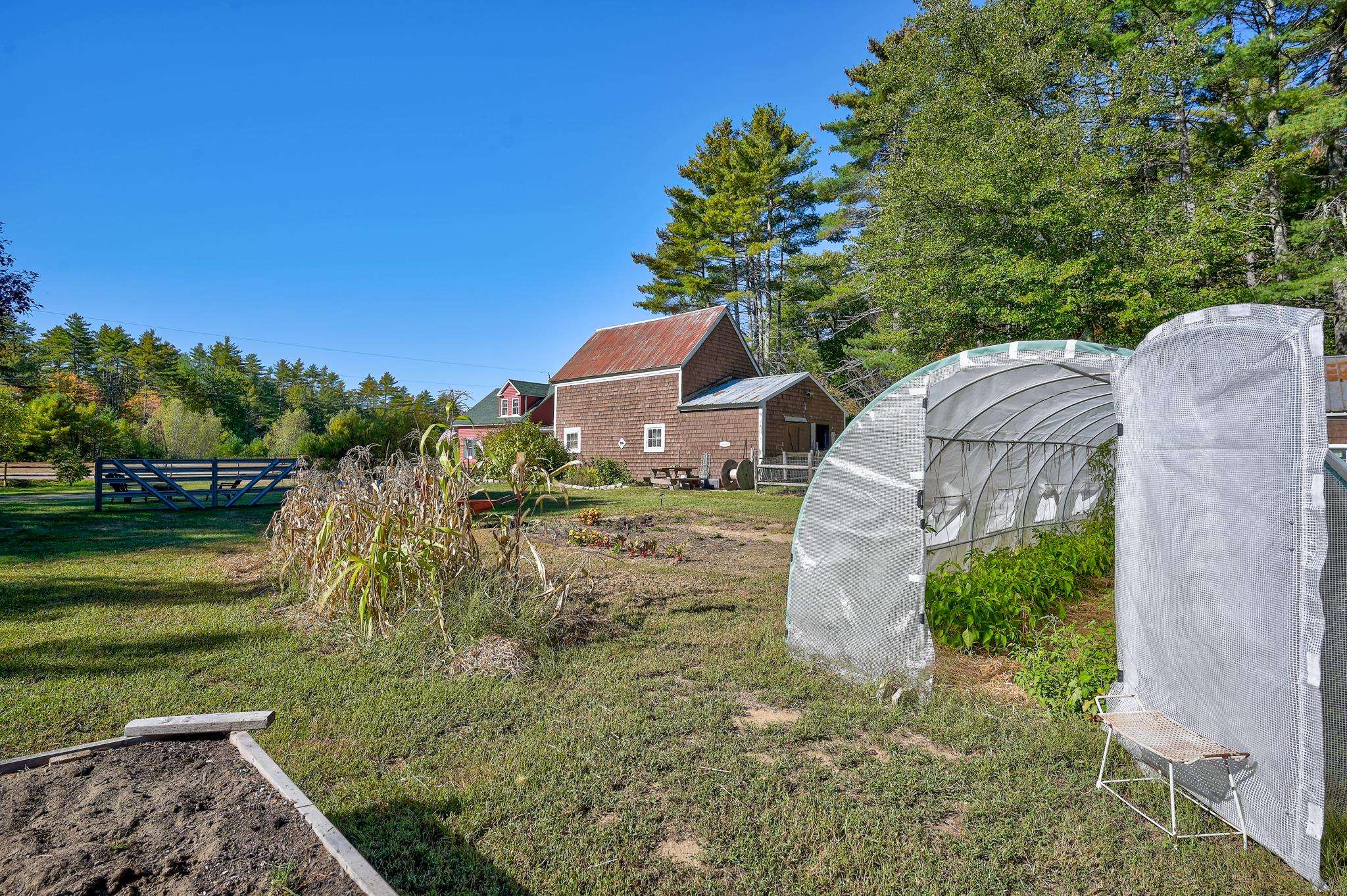 property viewer photo 46