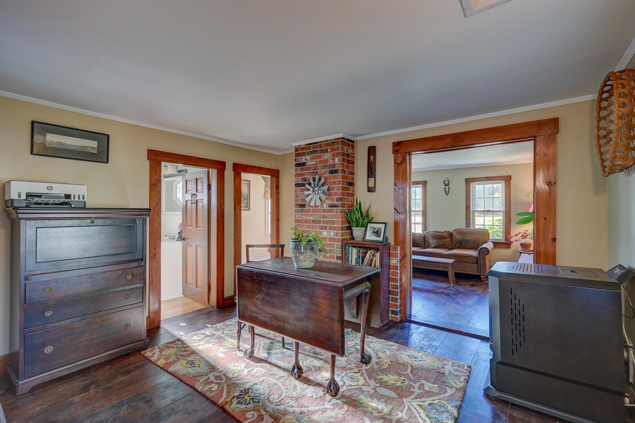 property viewer photo 8