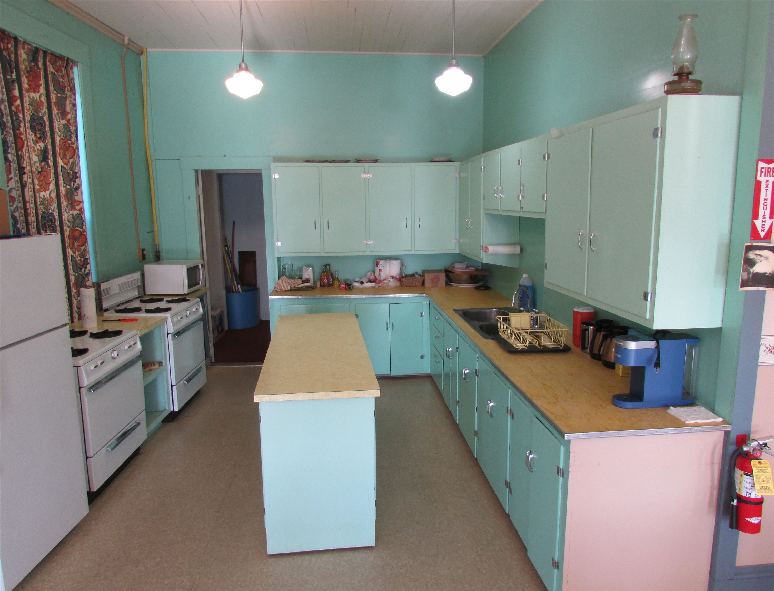property viewer photo 3