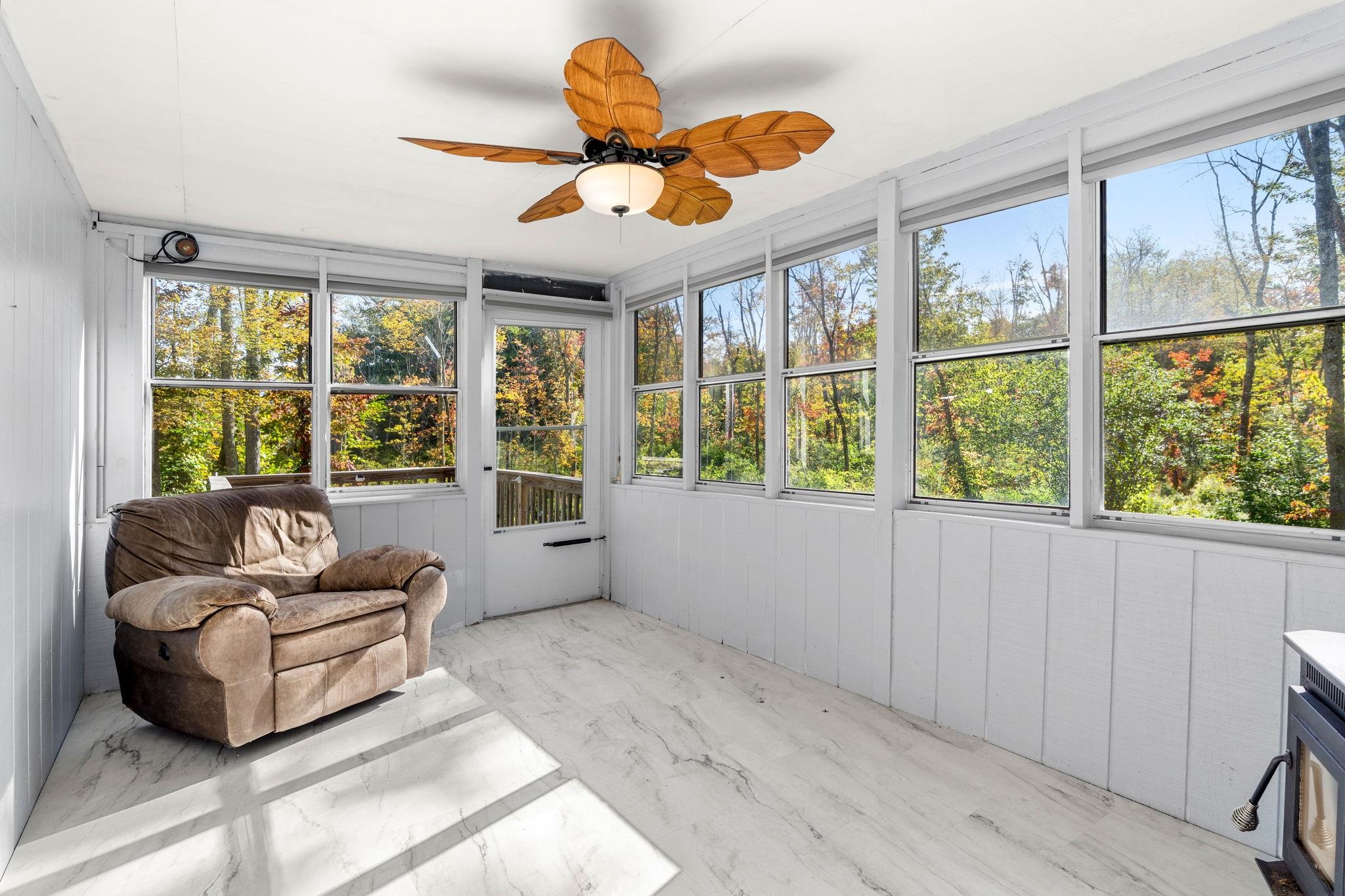 property viewer photo 10