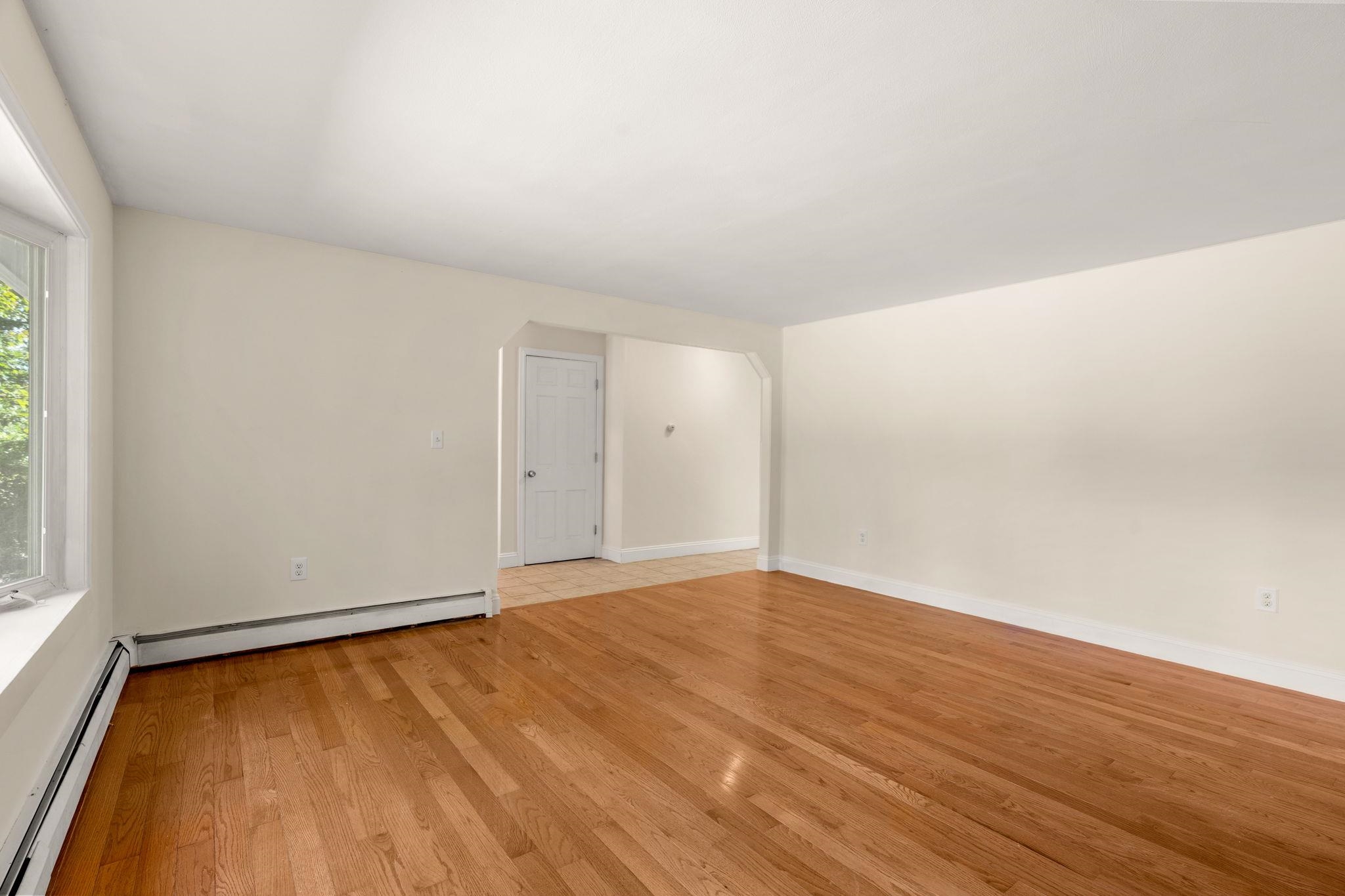 property viewer photo 19