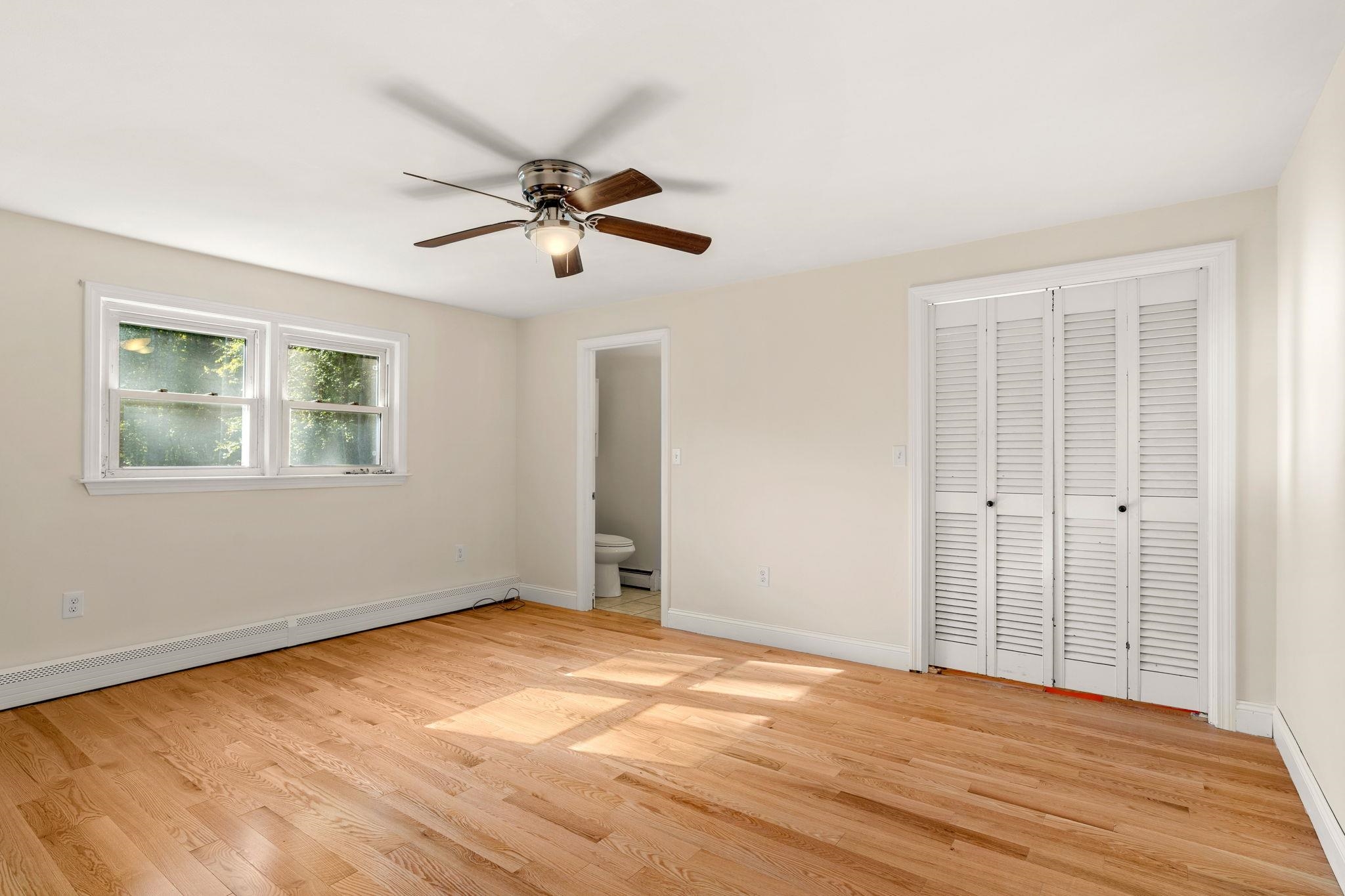 property viewer photo 26