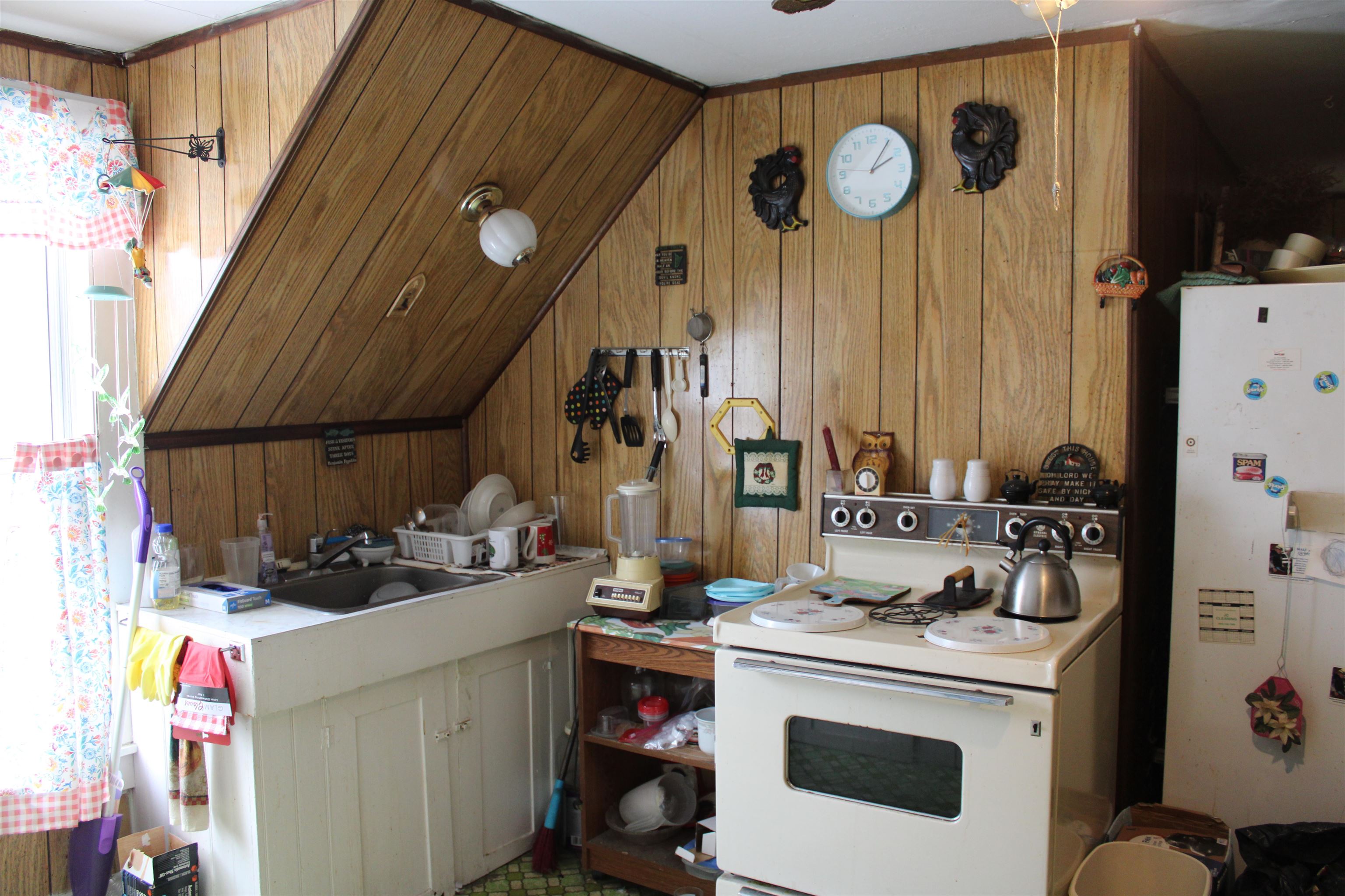 main property photo 40